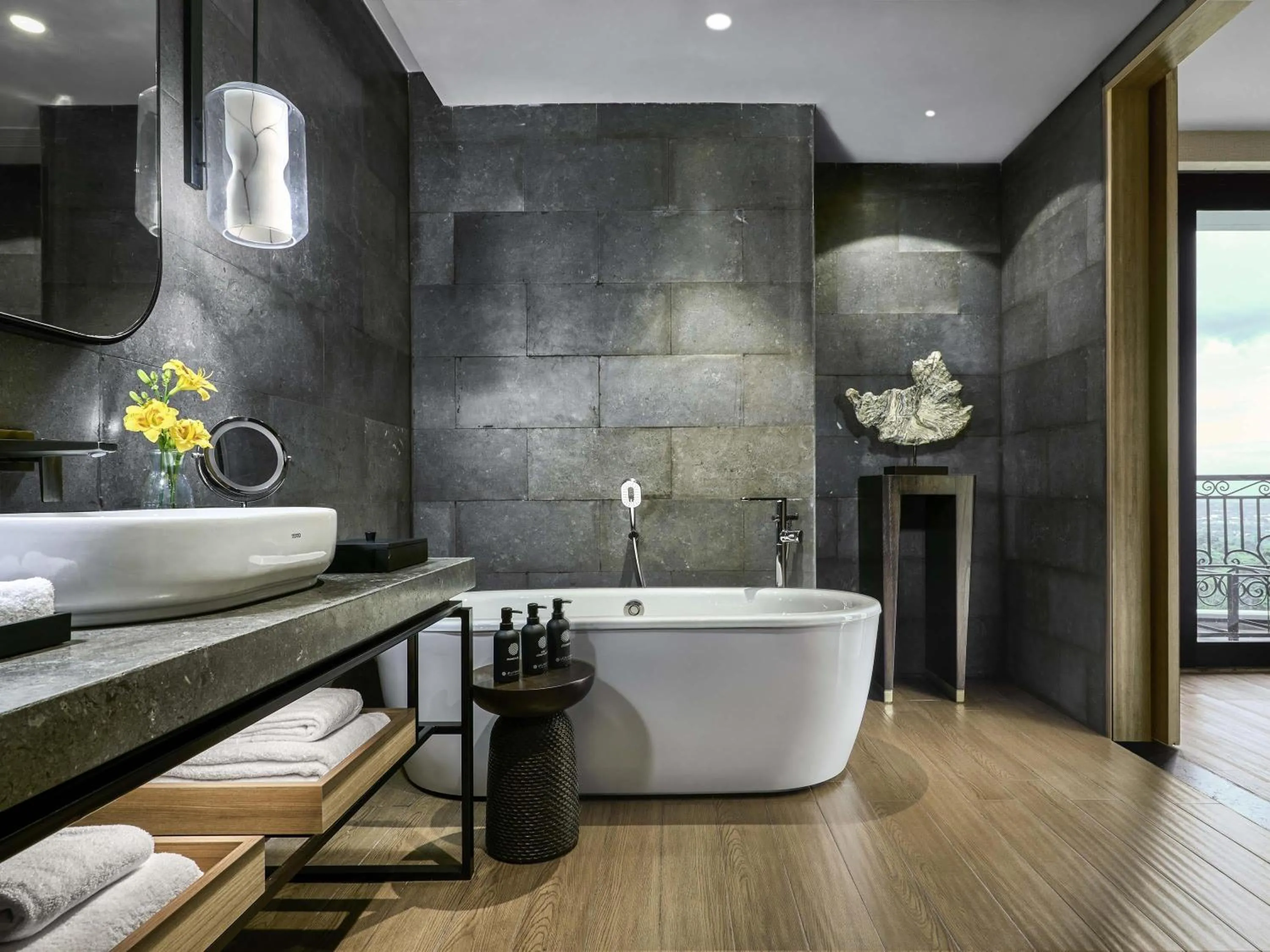 Bedroom in Pullman Bandung Grand Central