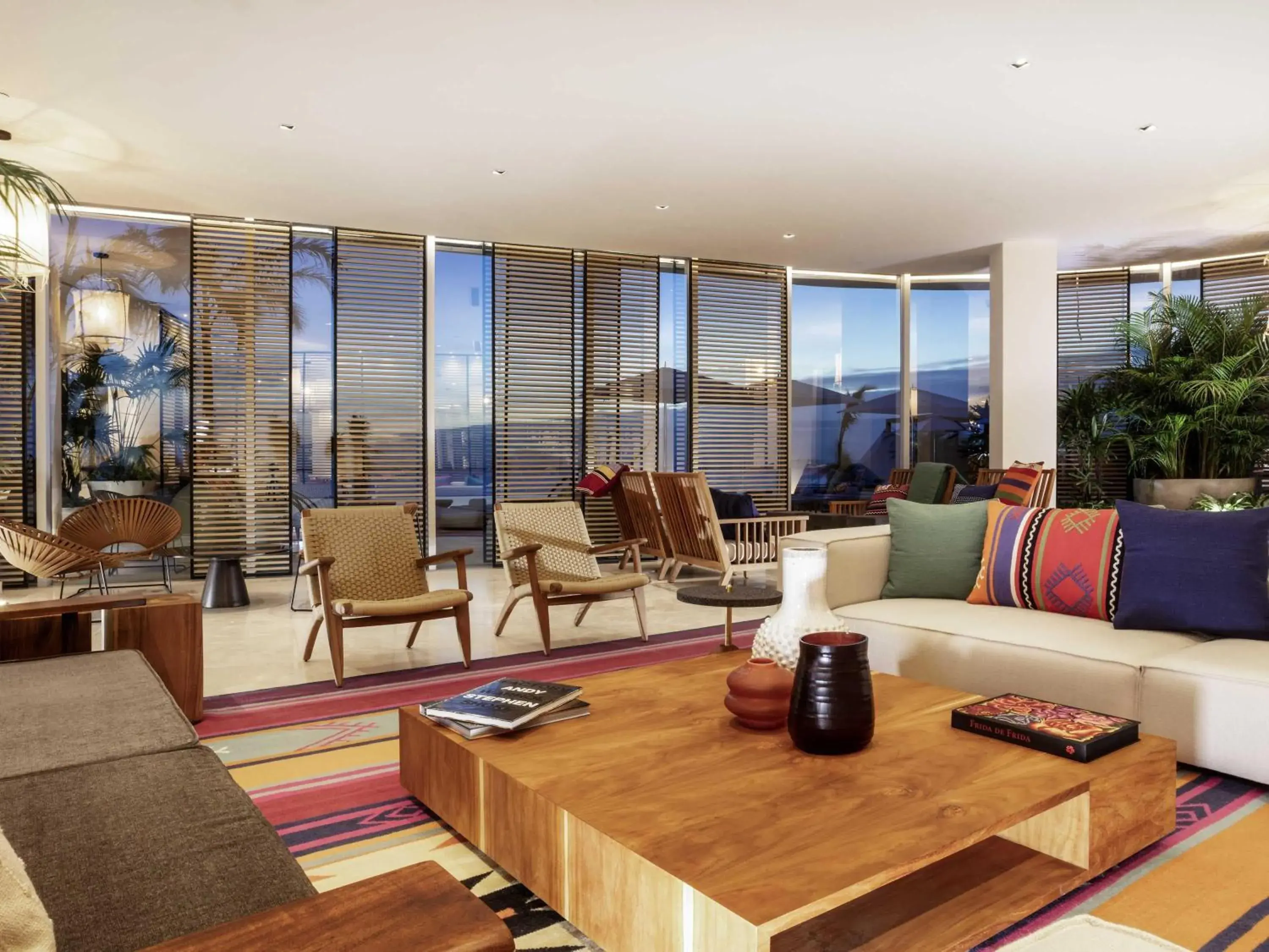 Restaurant/places to eat in SLS Cancun Restaurant/places to eat in SLS Cancun