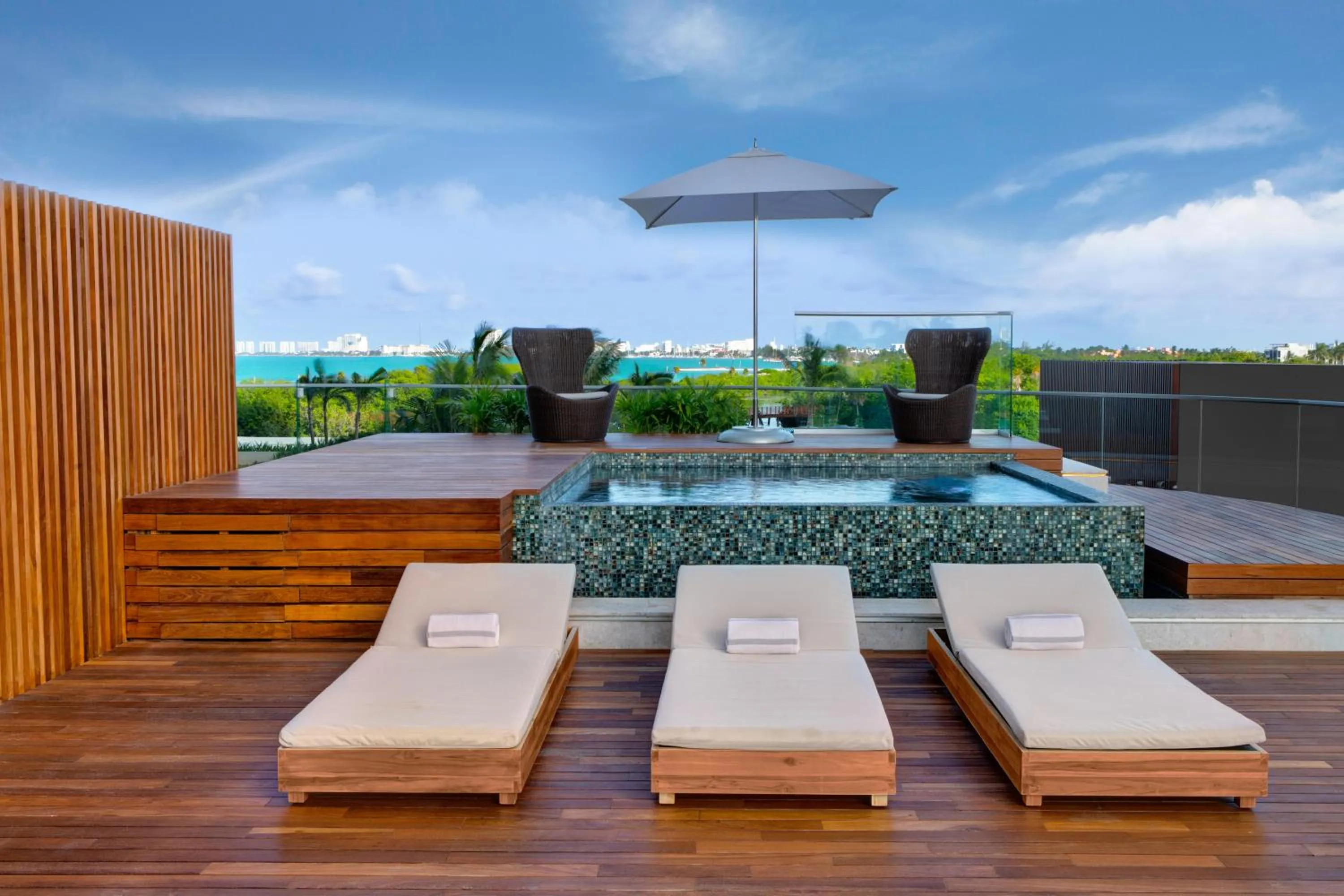 Hot Tub in SLS Cancun