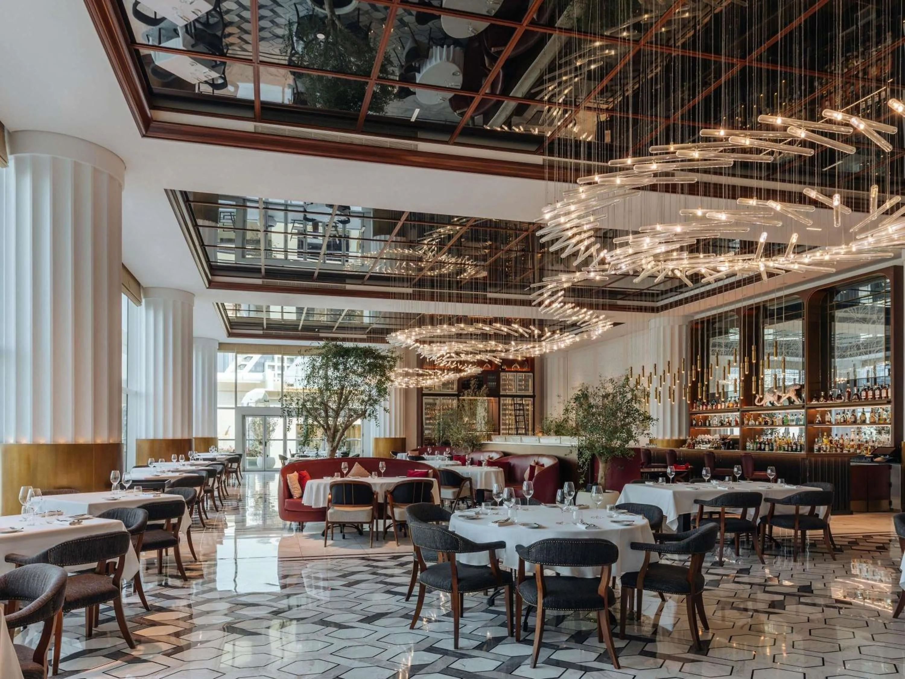 Restaurant/places to eat in Sofitel Dubai The Obelisk