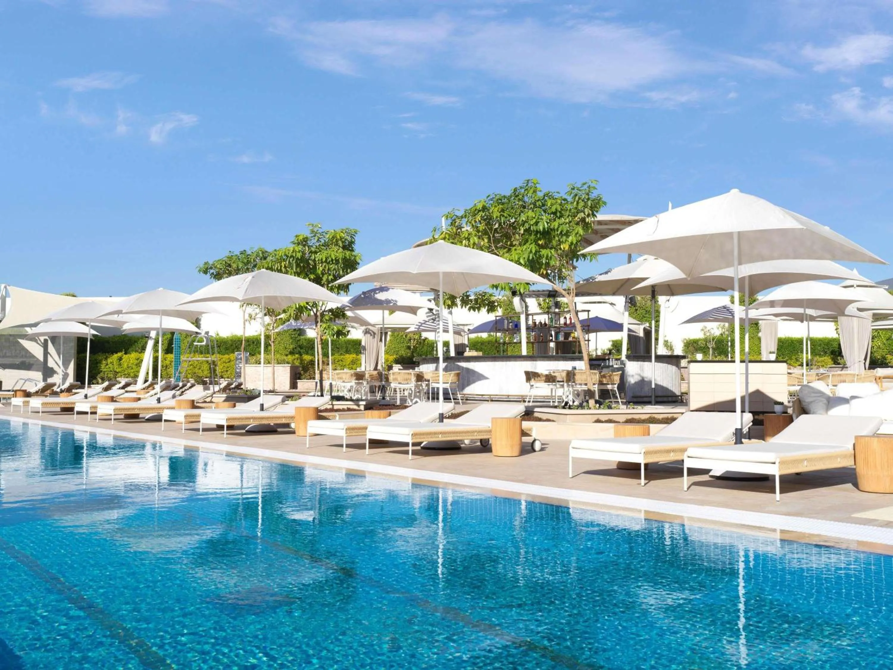 Restaurant/places to eat in Sofitel Dubai The Obelisk