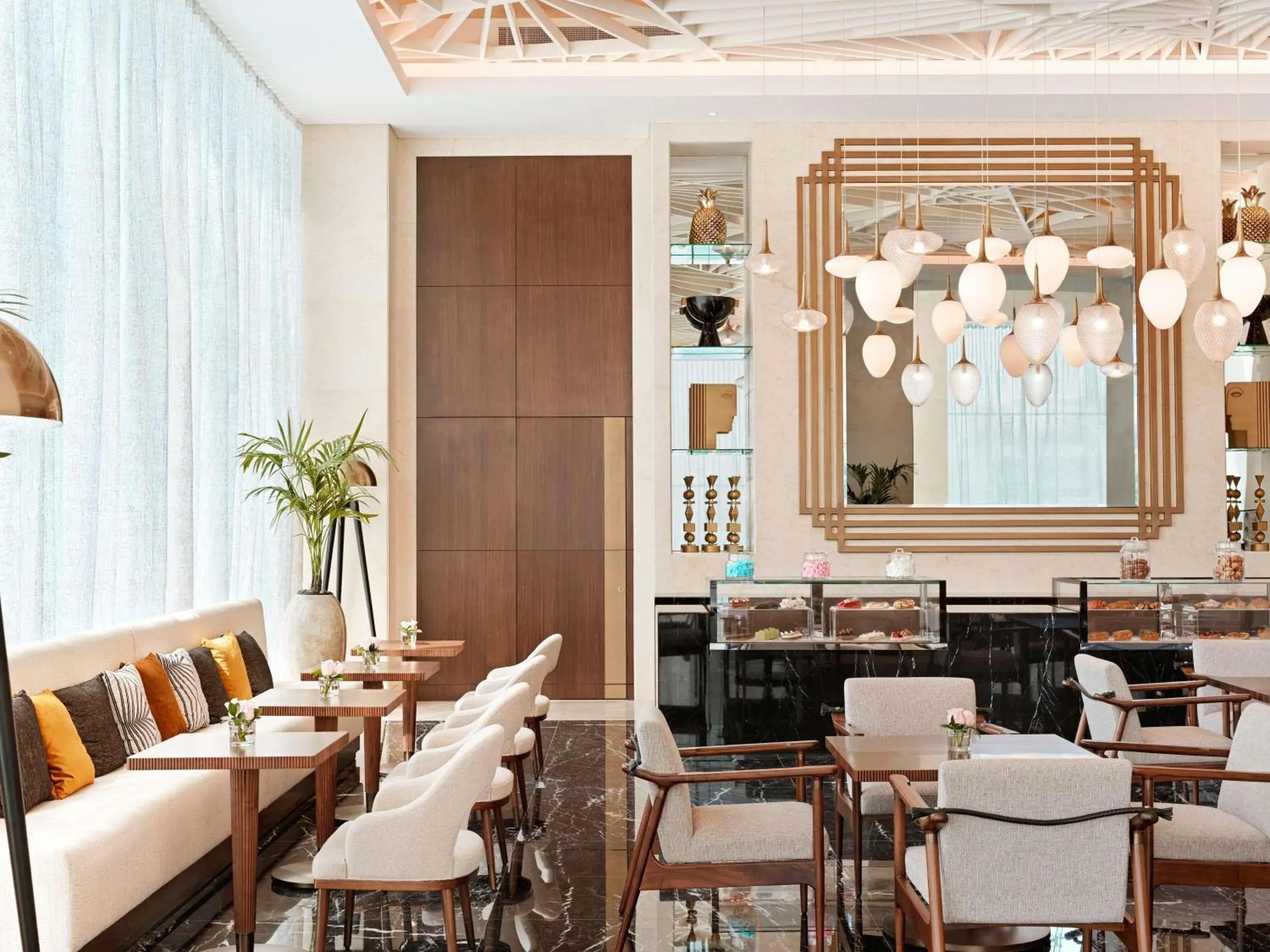 Restaurant/places to eat in Sofitel Dubai The Obelisk Restaurant/places to eat in Sofitel Dubai The Obelisk