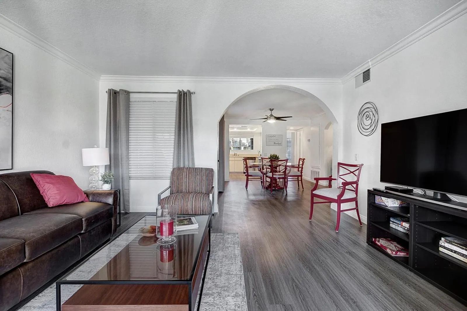 Our Mesquite-Refreshed 1st floor nature preserve & mtn view condo!