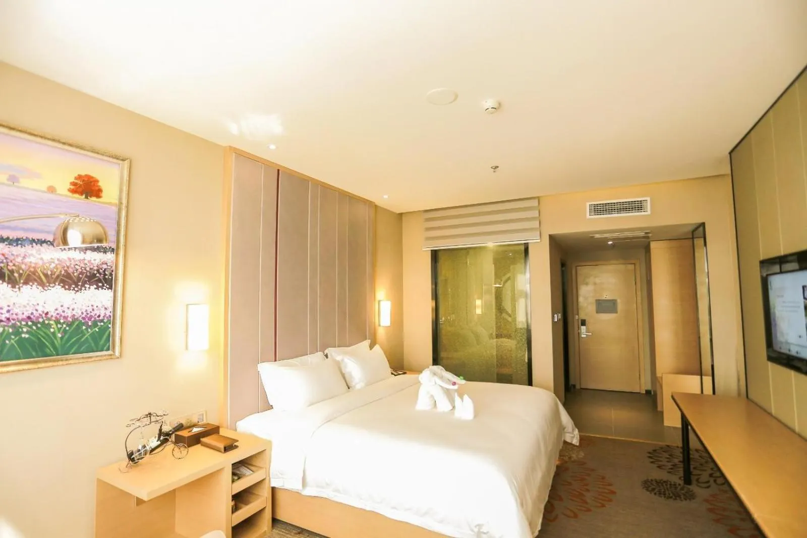 Bed in Lavande Hotel Leshan High-speed Railway Station Wanda Plaza