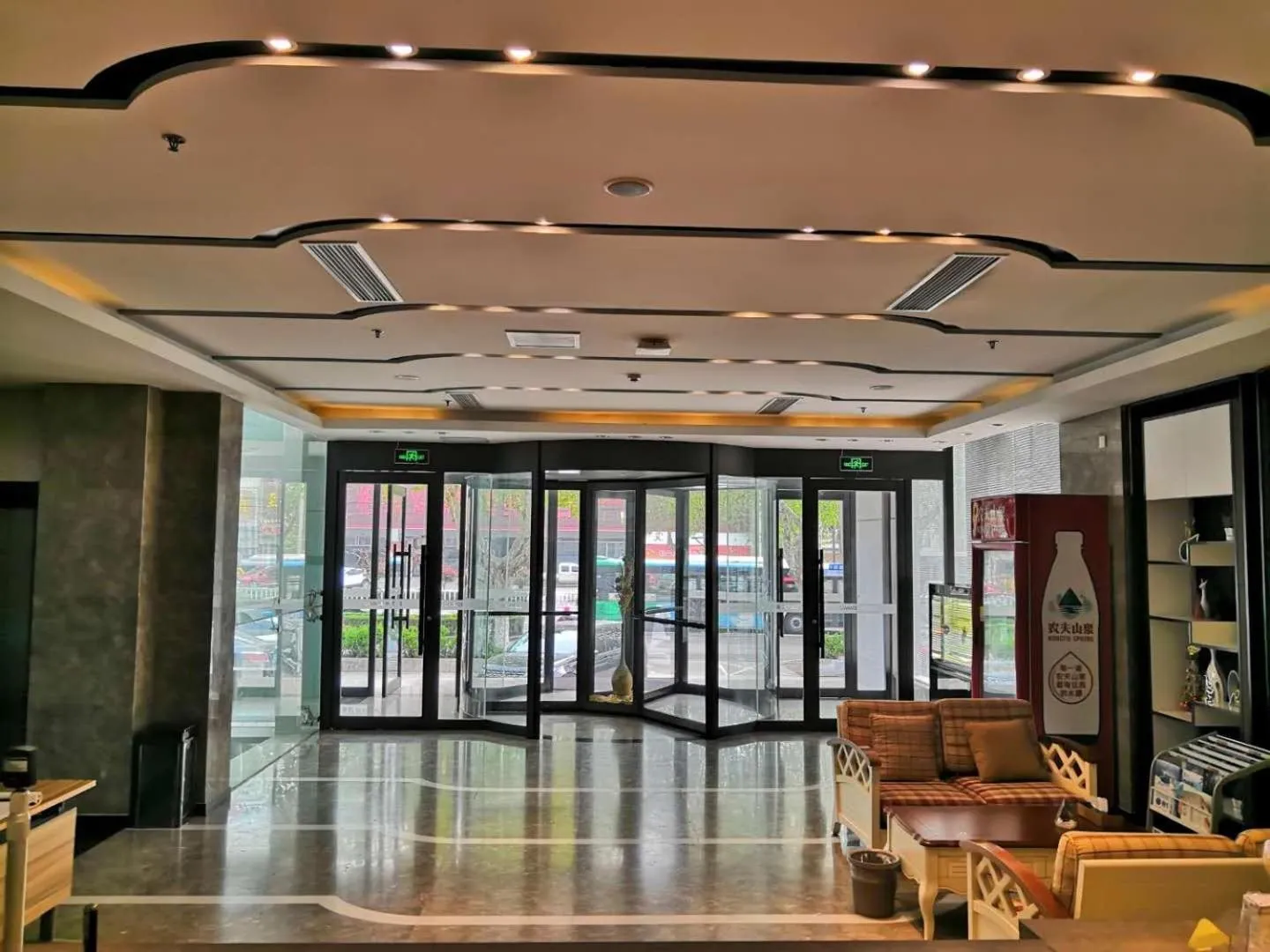 Lavande Hotel Rizhao Haiqu East Road RT-Mart Store