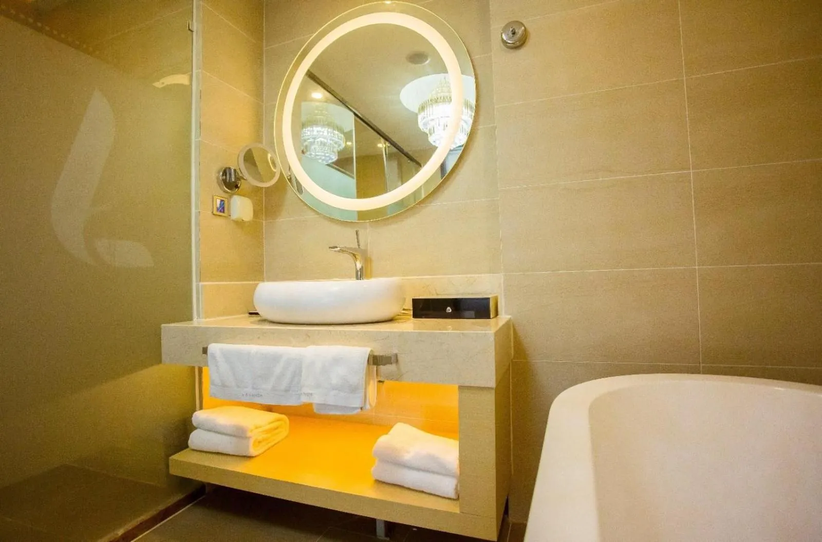 Lavande Hotel Rizhao Haiqu East Road RT-Mart Store