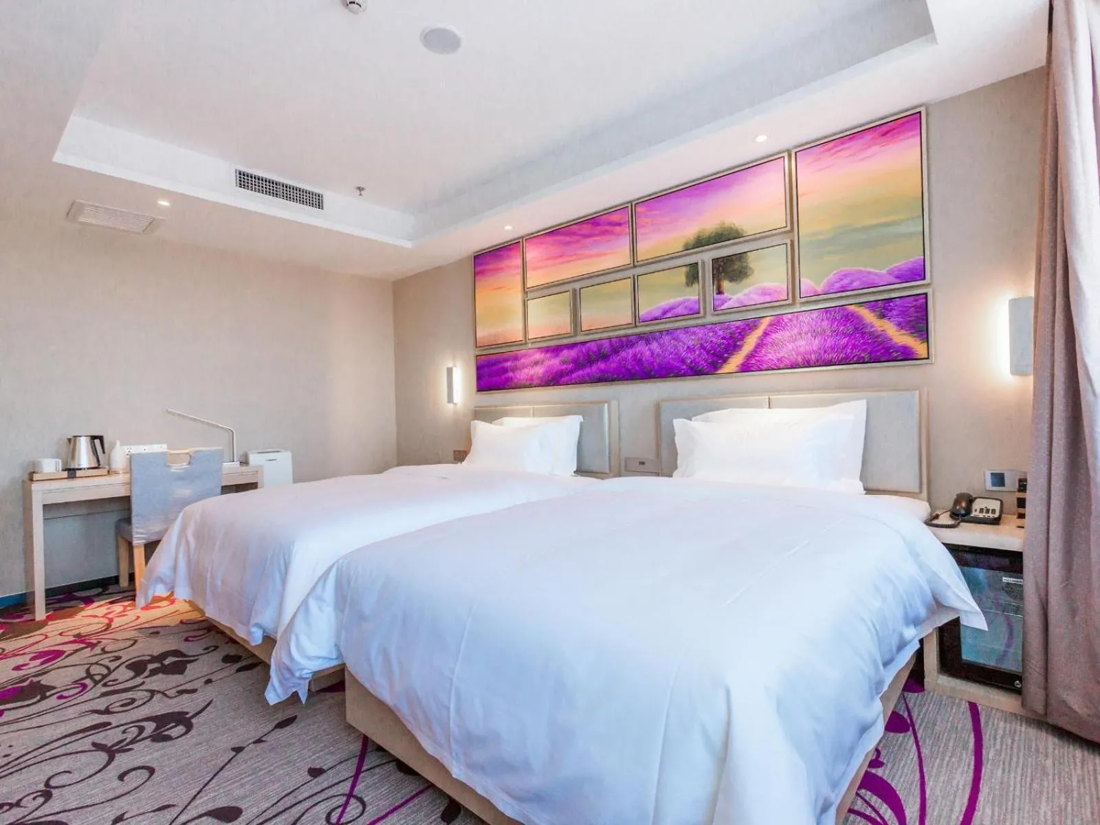 Bed in Lavande Hotel Zhangjiakou Victoria Plaza