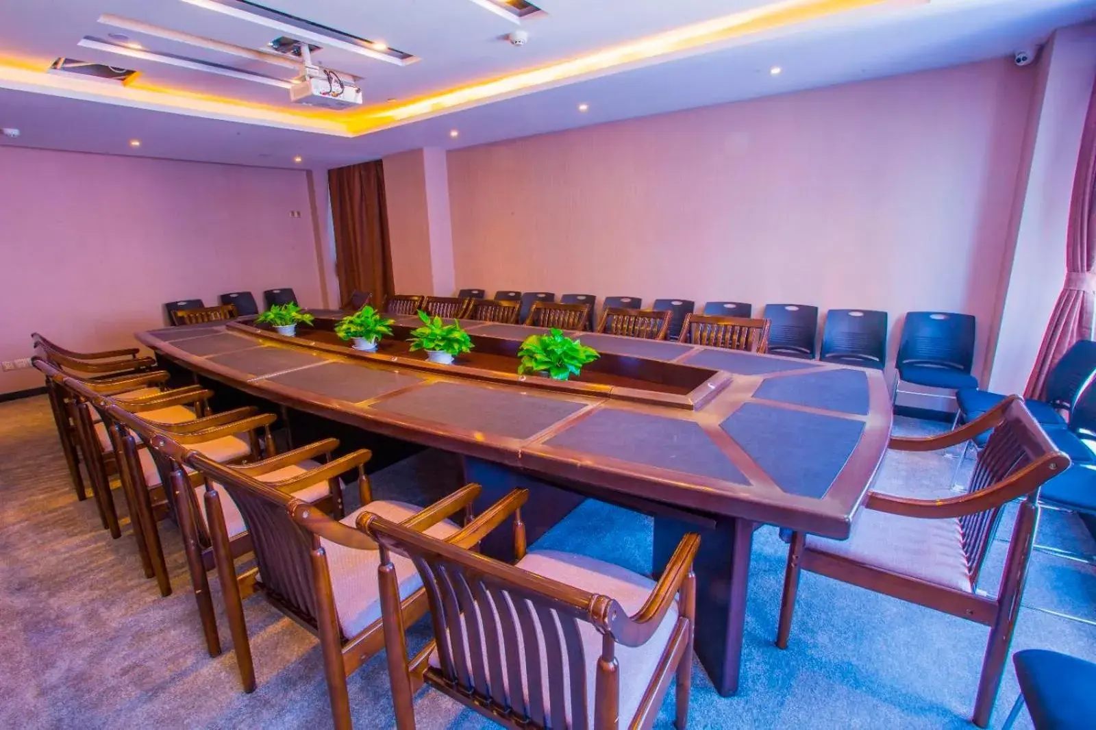 Lavande Hotel Xinyang Municipal Government Branch Lavande Hotel Xinyang Municipal Government Branch