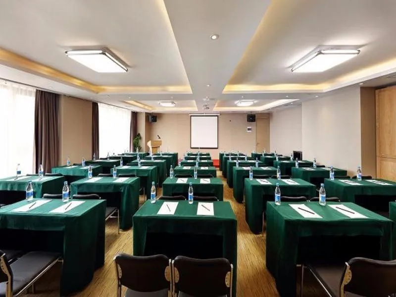 Lavande Hotel Changde Railway Station Branch