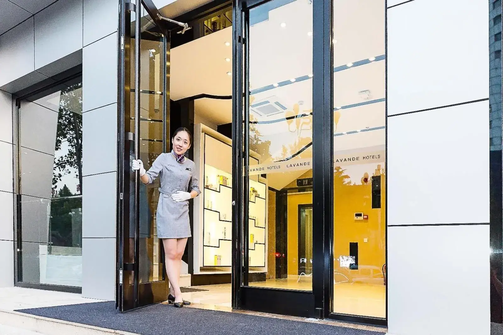 Lavande Hotels Weihai Weigao Square Branch Lavande Hotels Weihai Weigao Square Branch