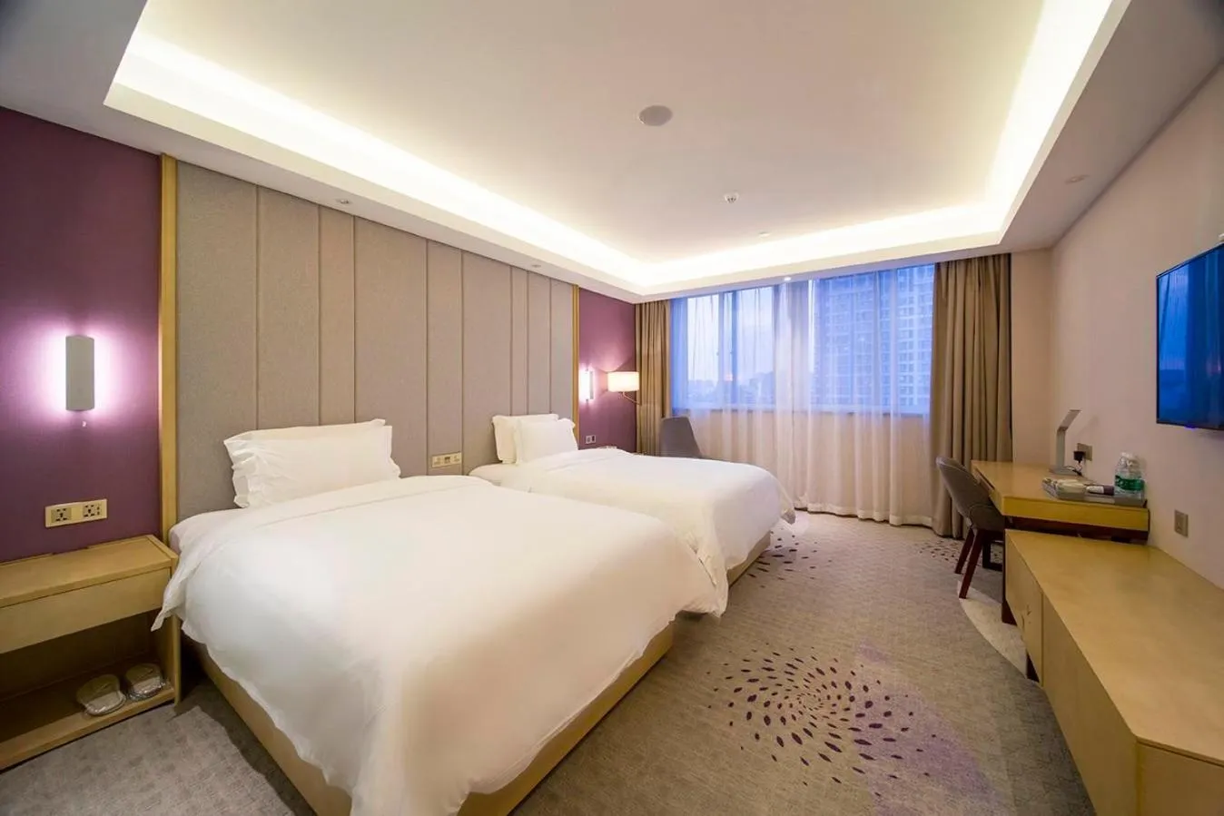 Lavande Hotel (Yangzhou Jiangwangshui Street RT-Mart Branch)