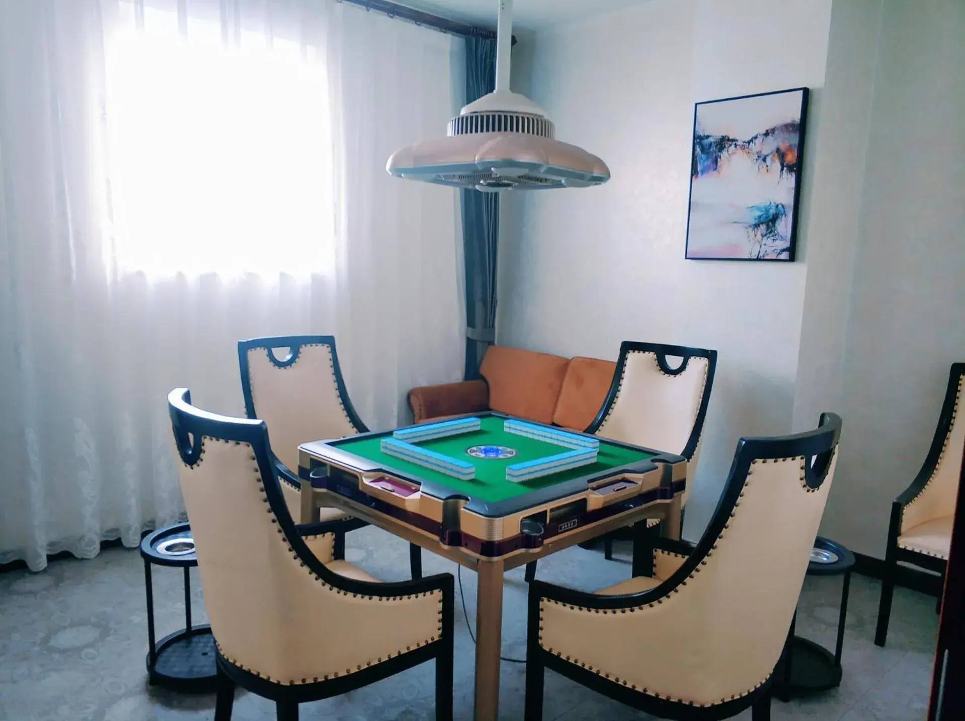 Lavande Hotel (Yangzhou Jiangwangshui Street RT-Mart Branch) Lavande Hotel (Yangzhou Jiangwangshui Street RT-Mart Branch)