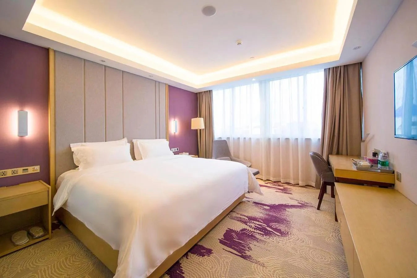 Lavande Hotel (Yangzhou Jiangwangshui Street RT-Mart Branch)