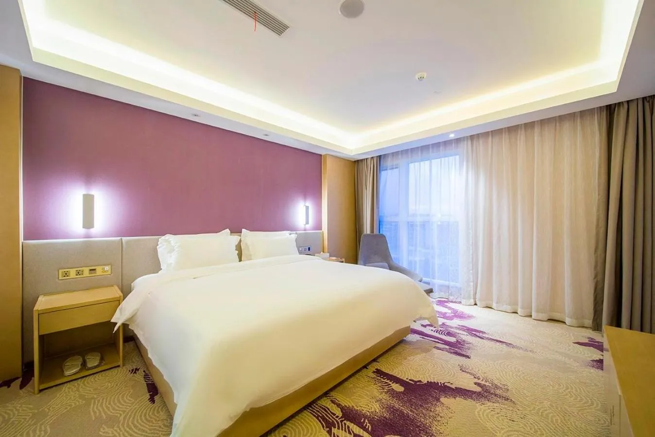 Lavande Hotel (Yangzhou Jiangwangshui Street RT-Mart Branch)