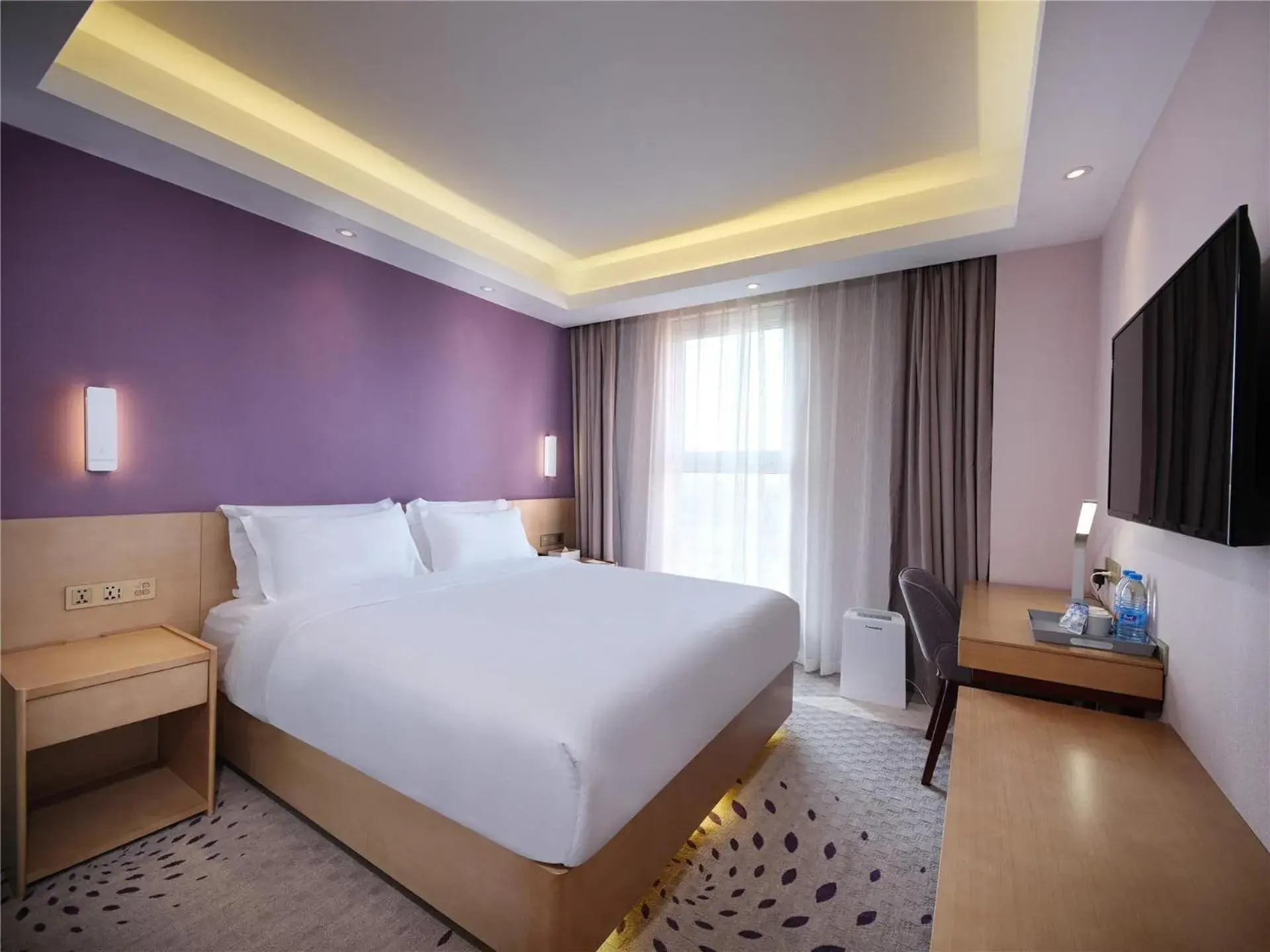 Lavande Hotel (Yangzhou Jiangwangshui Street RT-Mart Branch) Lavande Hotel (Yangzhou Jiangwangshui Street RT-Mart Branch)