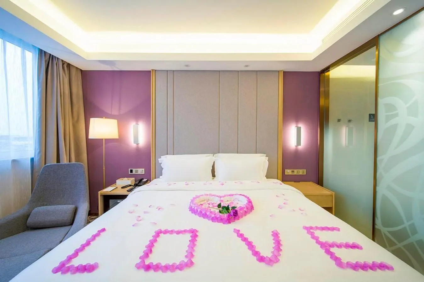 Lavande Hotel (Yangzhou Jiangwangshui Street RT-Mart Branch)