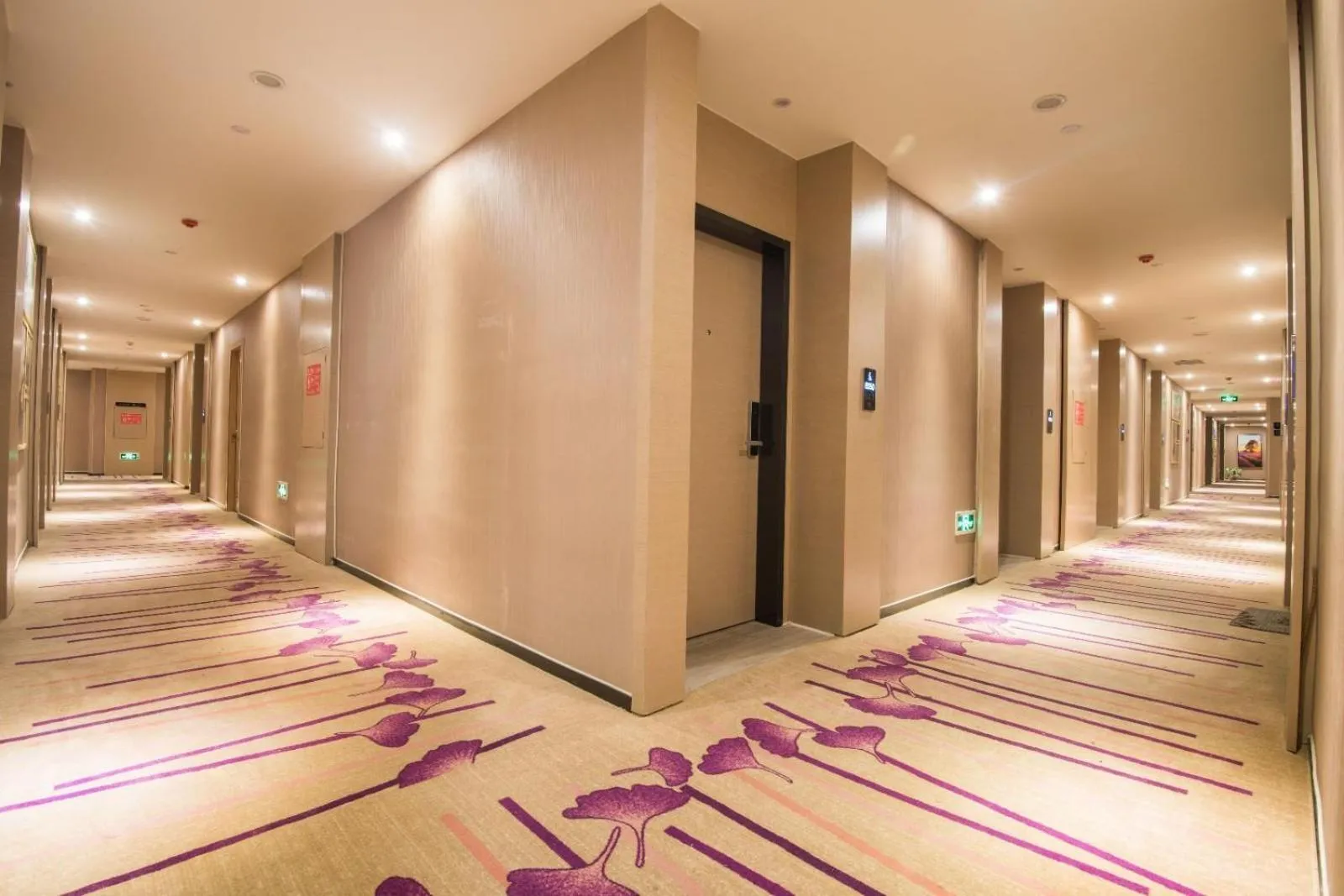 Lavande Hotel (Liupanshui Ancient Town Branch)