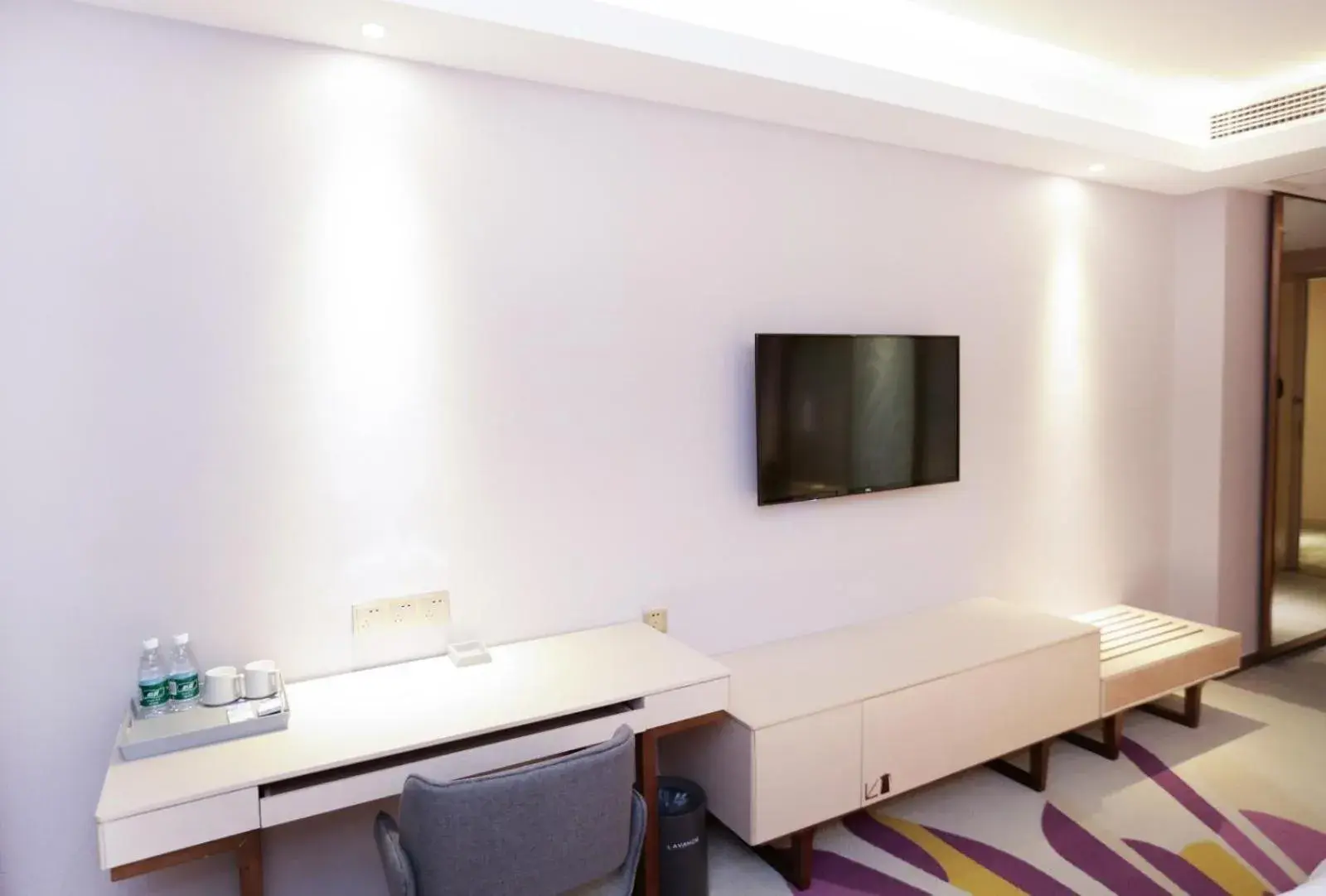 Bed in Lavande Hotel (Jingdezhen Taoxichuan Creative Square Branch) Bed in Lavande Hotel (Jingdezhen Taoxichuan Creative Square Branch)