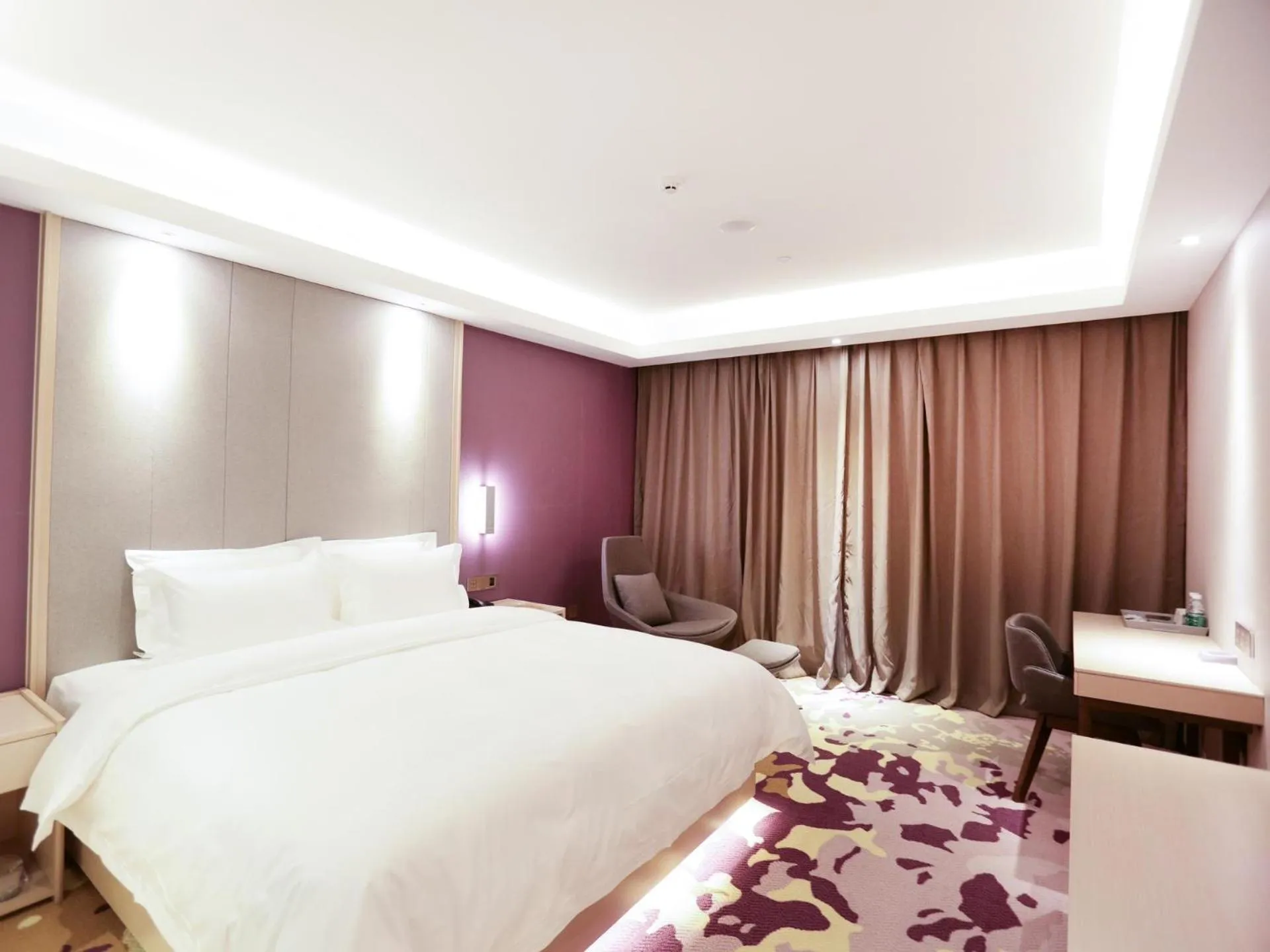 Bed in Lavande Hotel (Jingdezhen Taoxichuan Creative Square Branch)