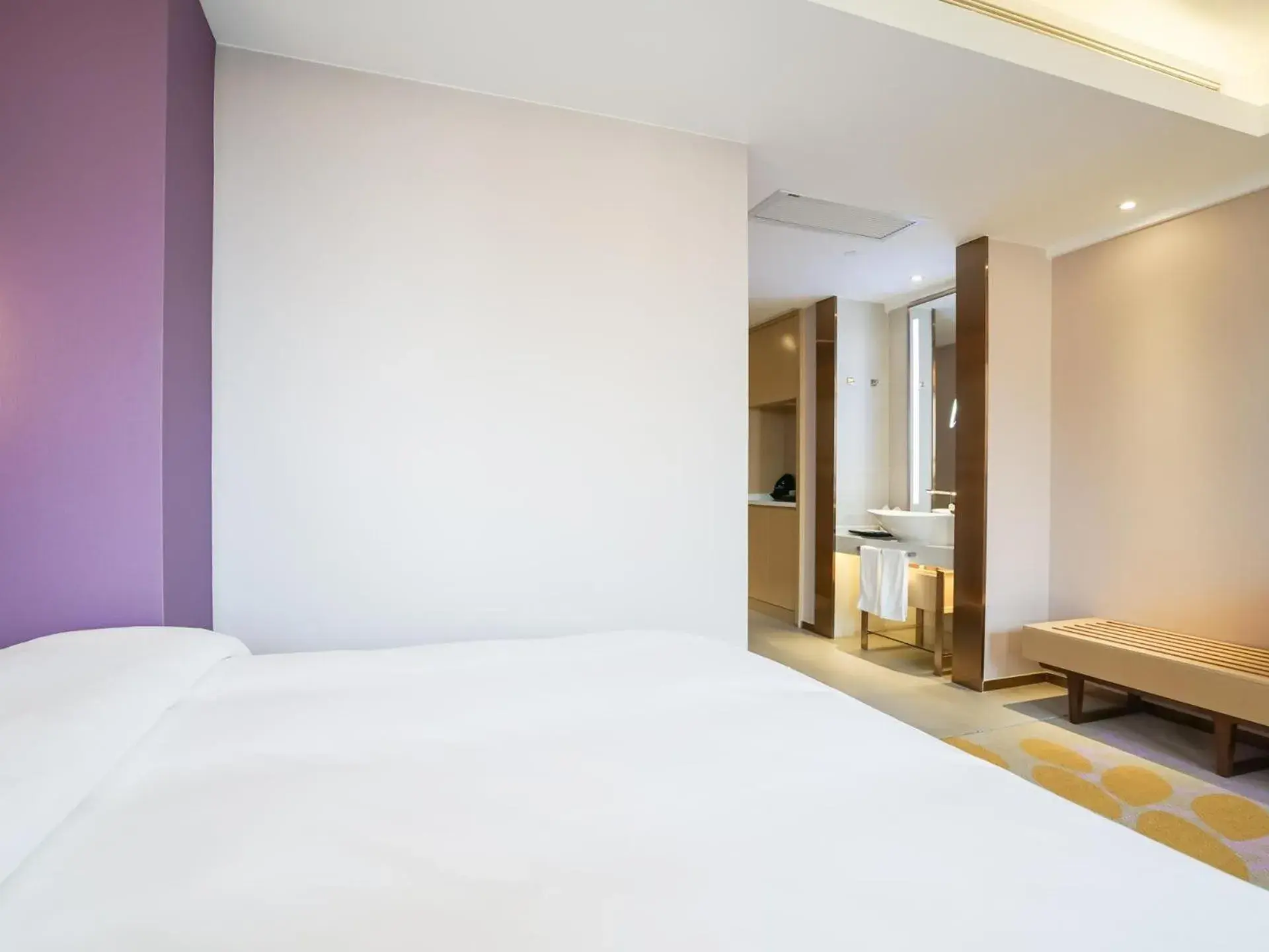 Bed in Lavande Hotel Jingmen Planet World City Bed in Lavande Hotel Jingmen Planet World City