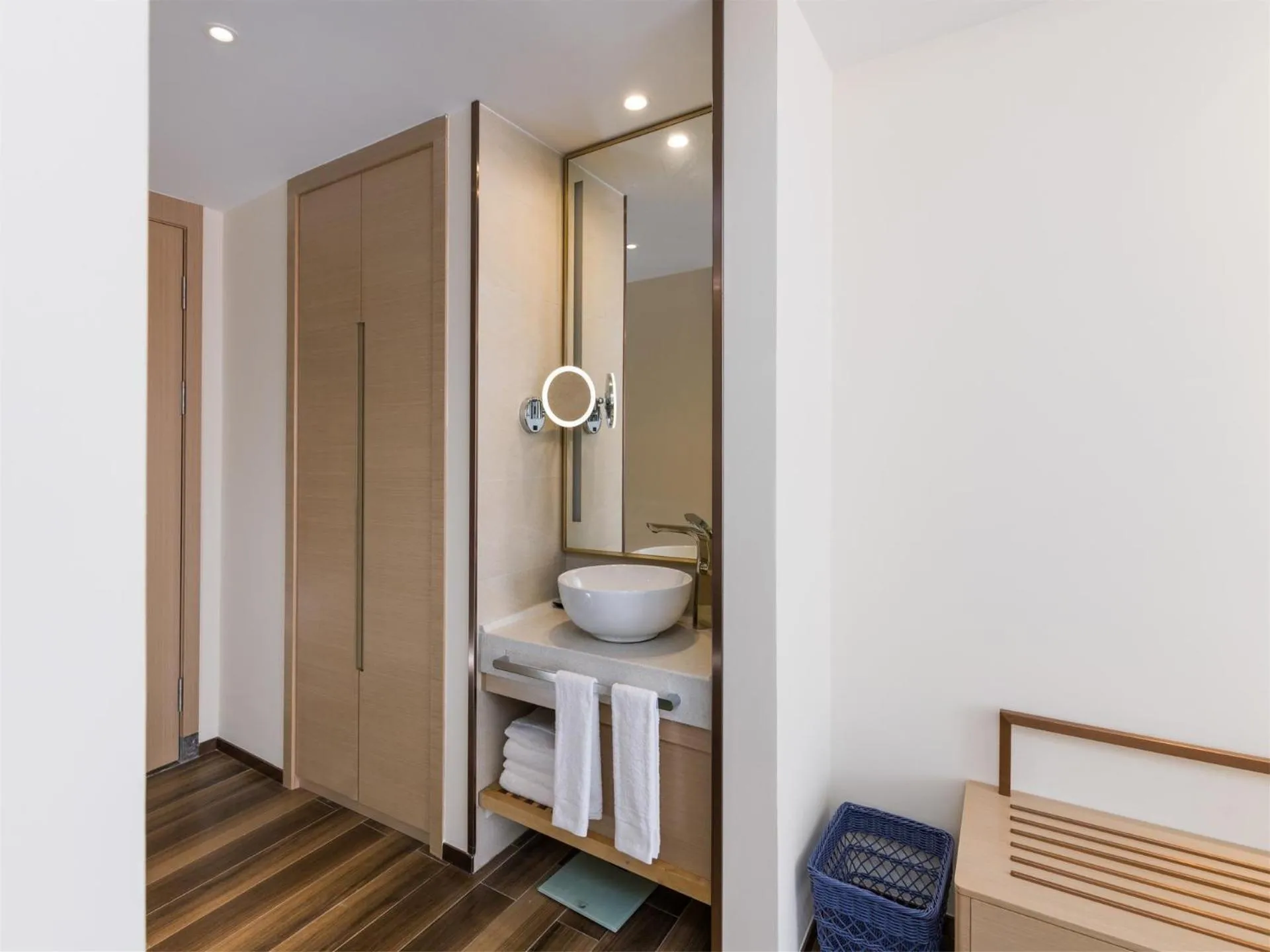 Lifeng Hotel (Haikou West Coast)