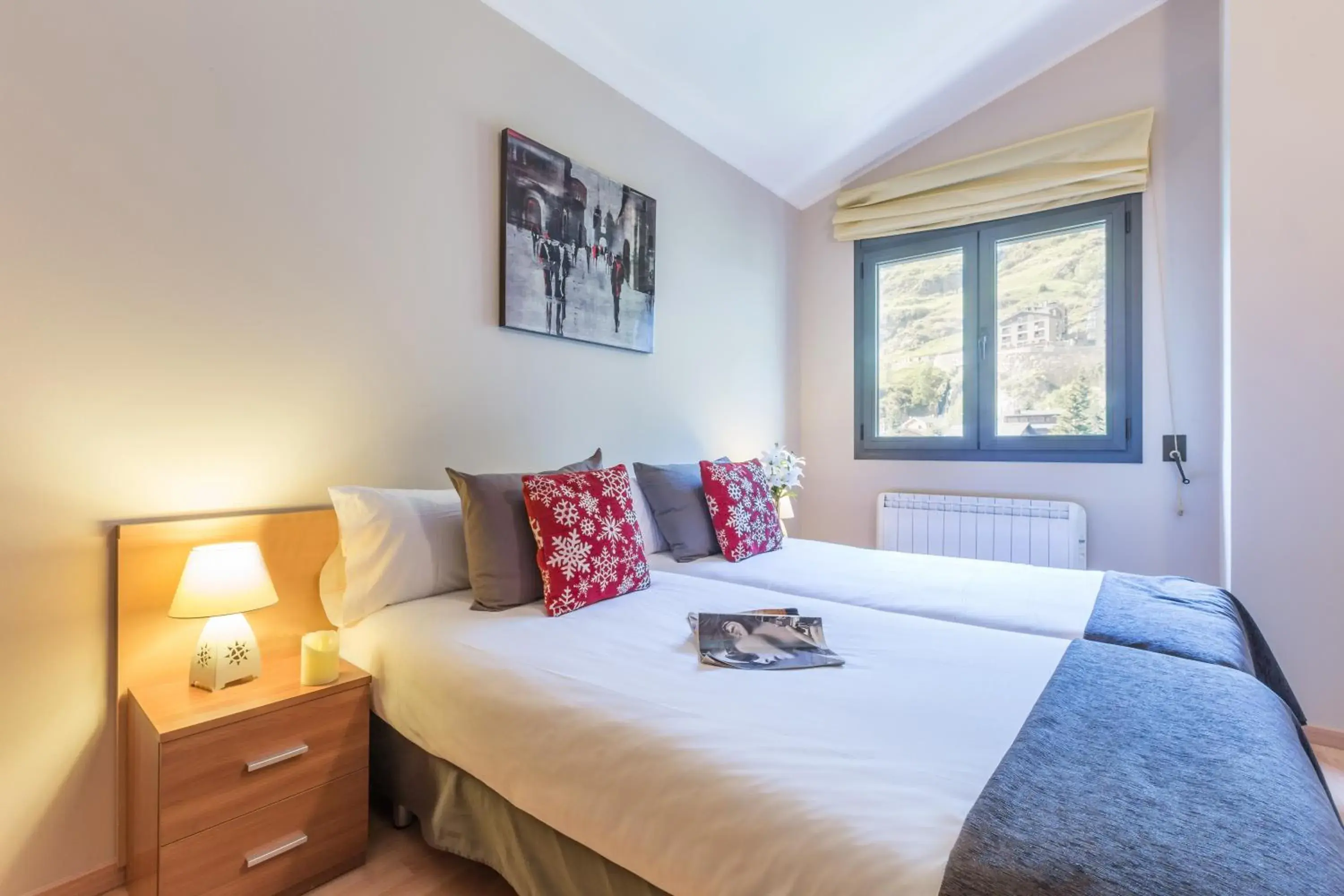 Photo of the whole room, Bed in Pierre & Vacances Andorra El Tarter Photo of the whole room, Bed in Pierre & Vacances Andorra El Tarter