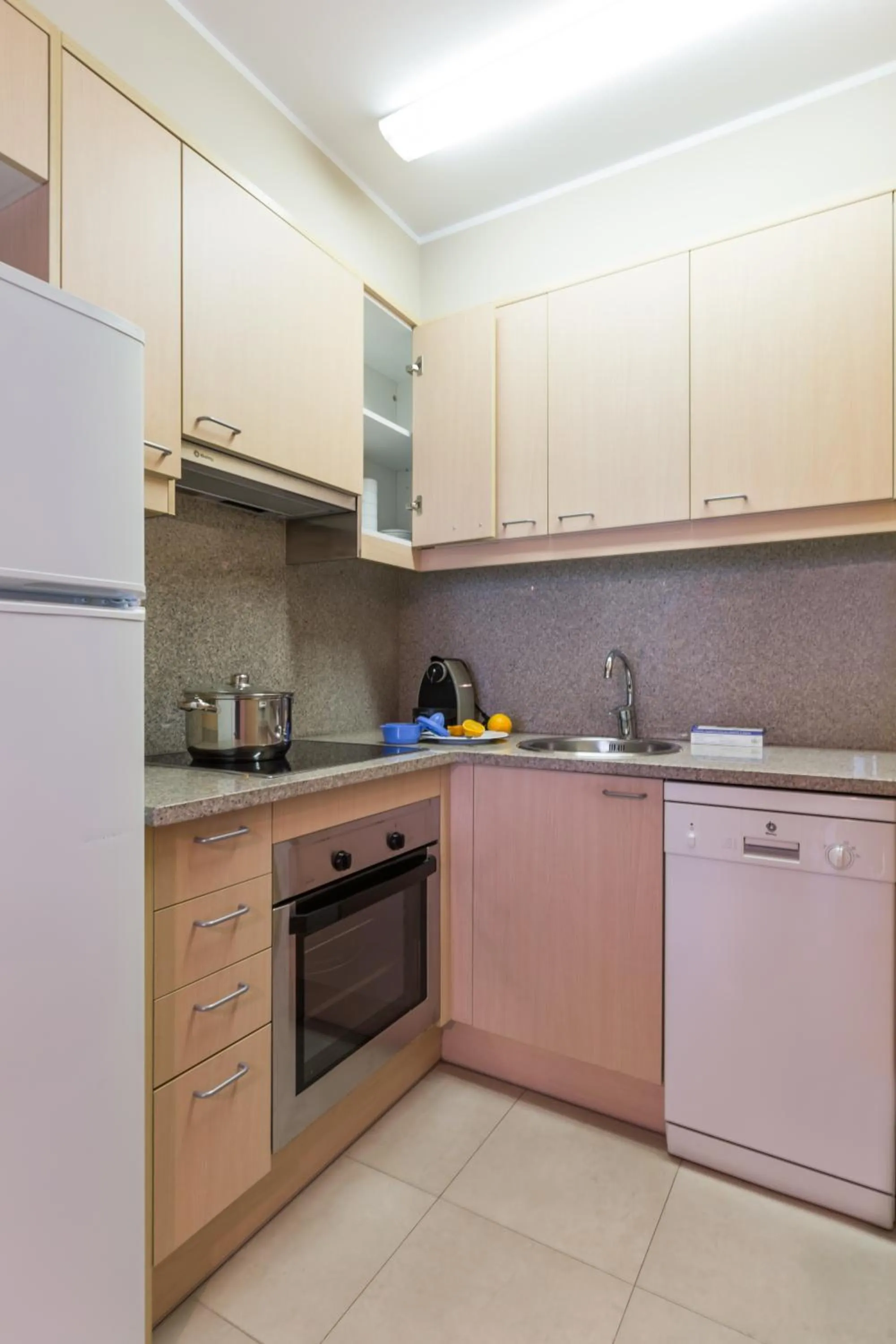 Kitchen or kitchenette in Pierre & Vacances Andorra El Tarter