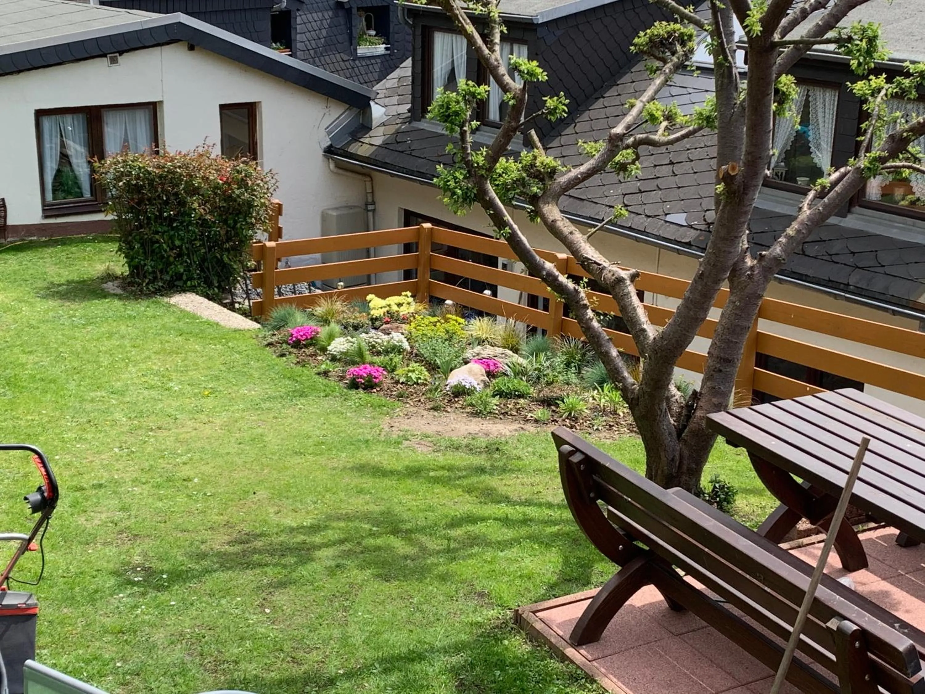 Garden in Hotel Garni Maaß