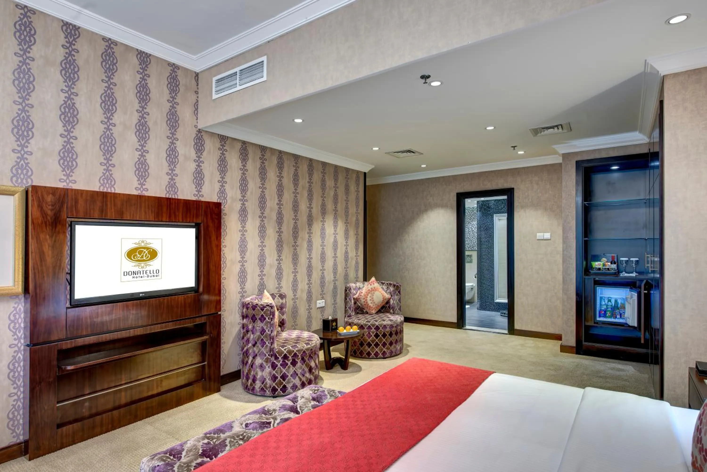 Photo of the whole room in Donatello Hotel