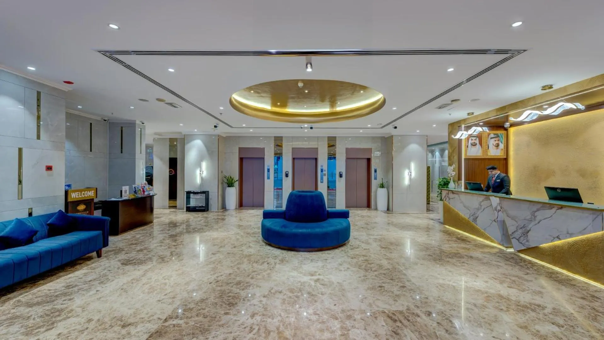 Lobby or reception in Donatello Hotel