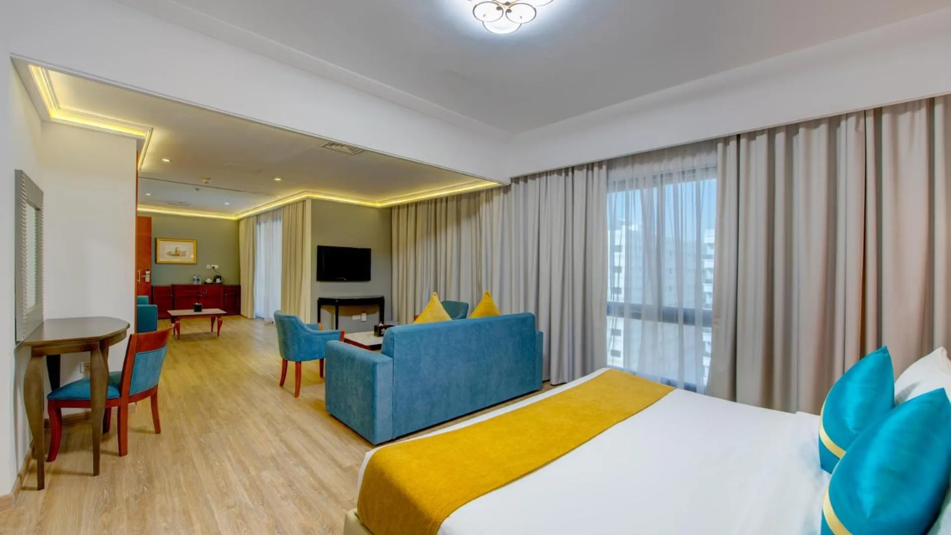 Bedroom, Bed in Donatello Hotel