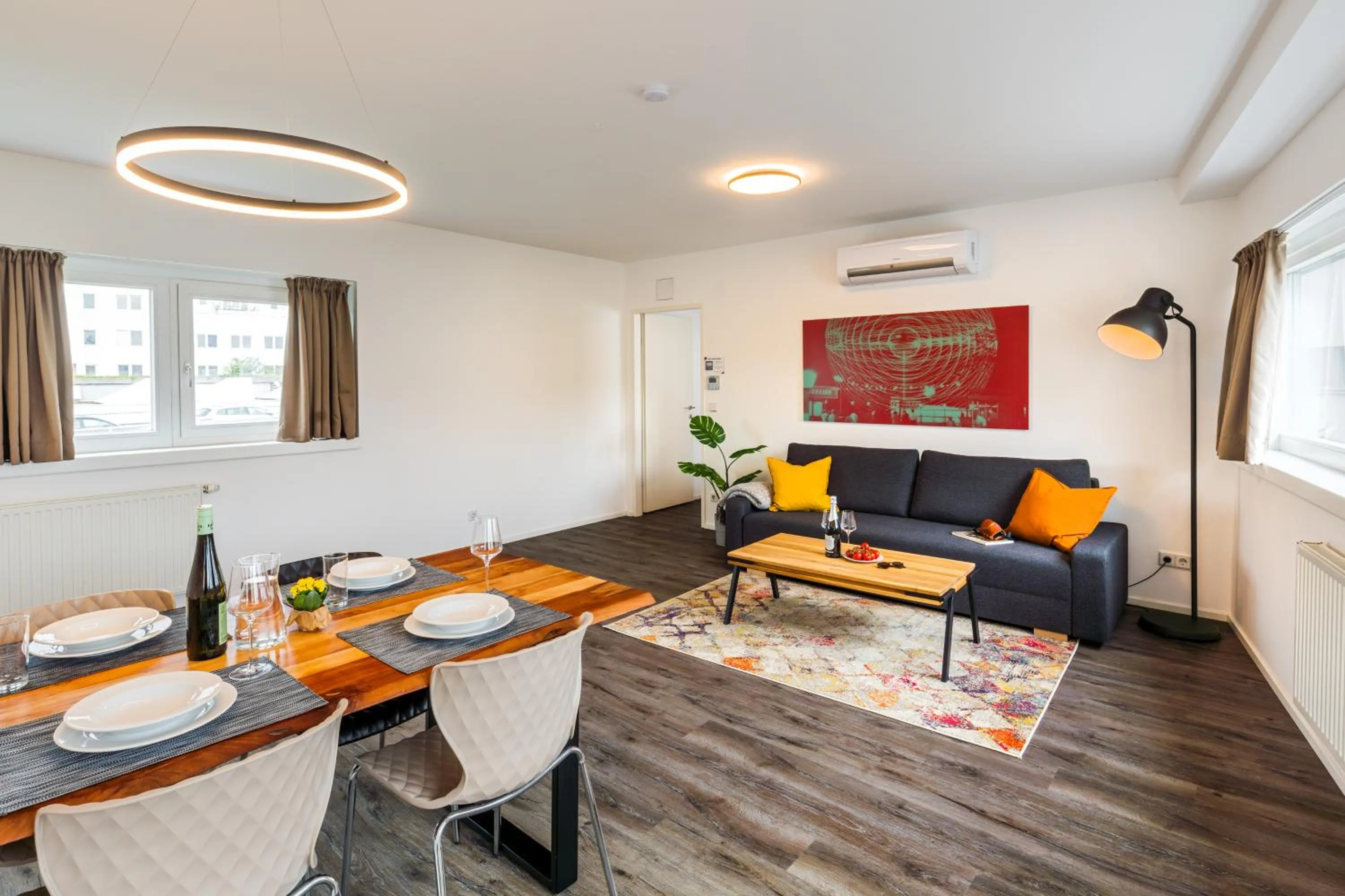 Living room in URBAN ISLAND I Riverside Apartments