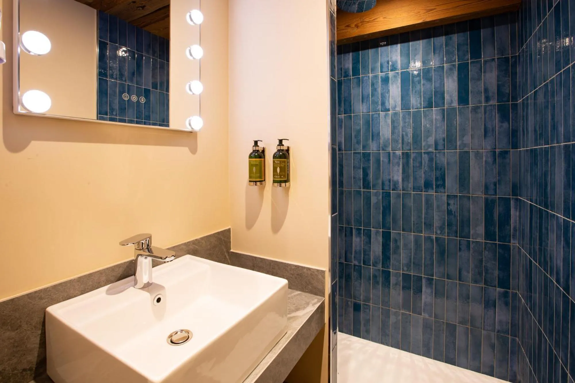 Bathroom in Hotel & Spa Merilys