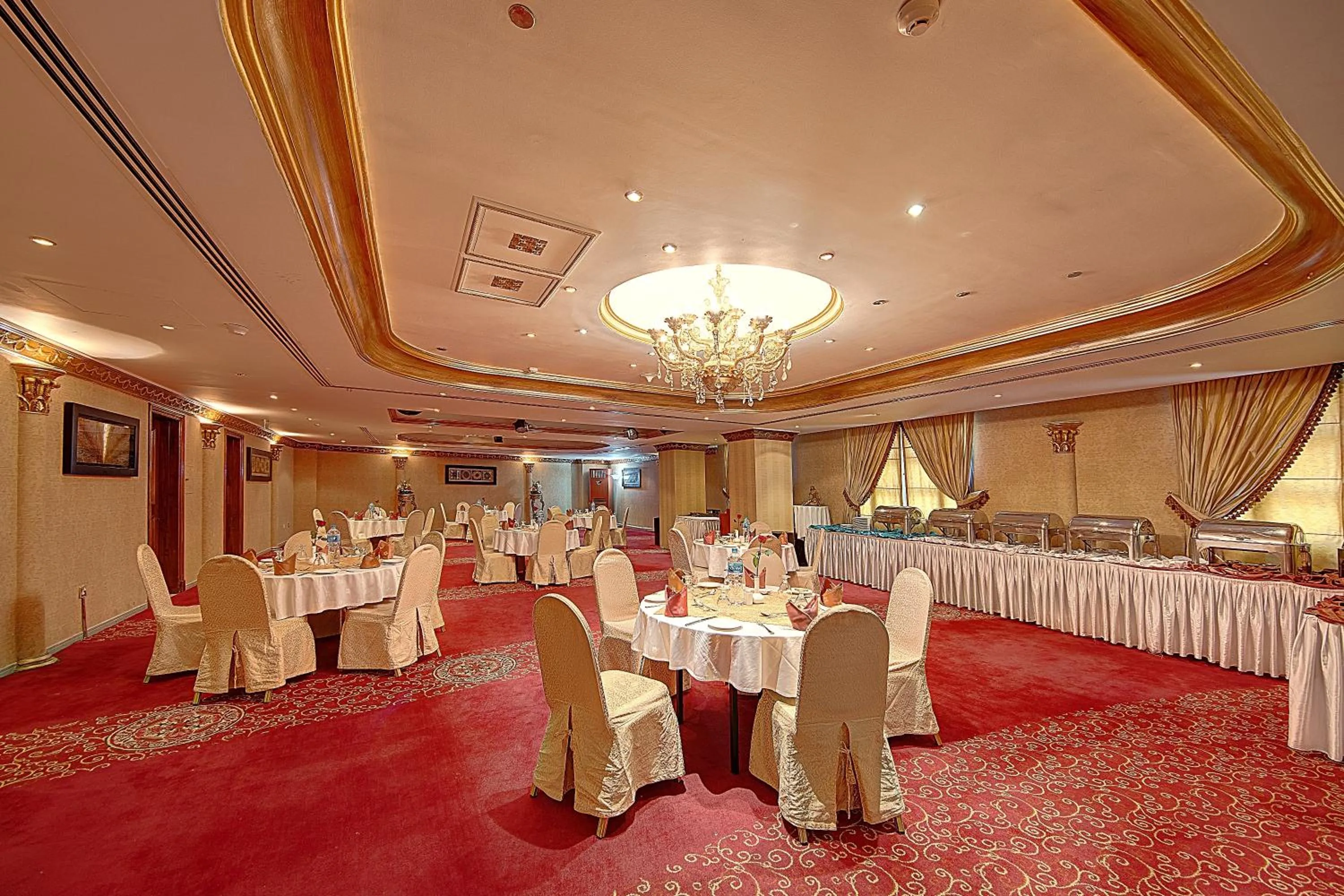 Meeting/conference room in Royal Ascot Hotel