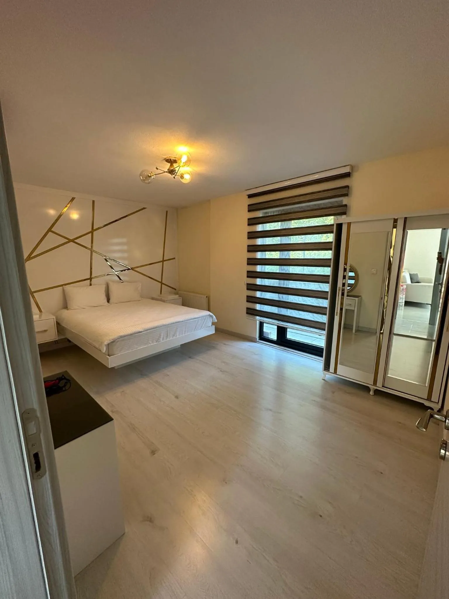 Bedroom, Bed in Golden Hour Apartment بورصة شقة مريحة Bursa Nilufer مَنْظَرٌ جَمِيلٌ