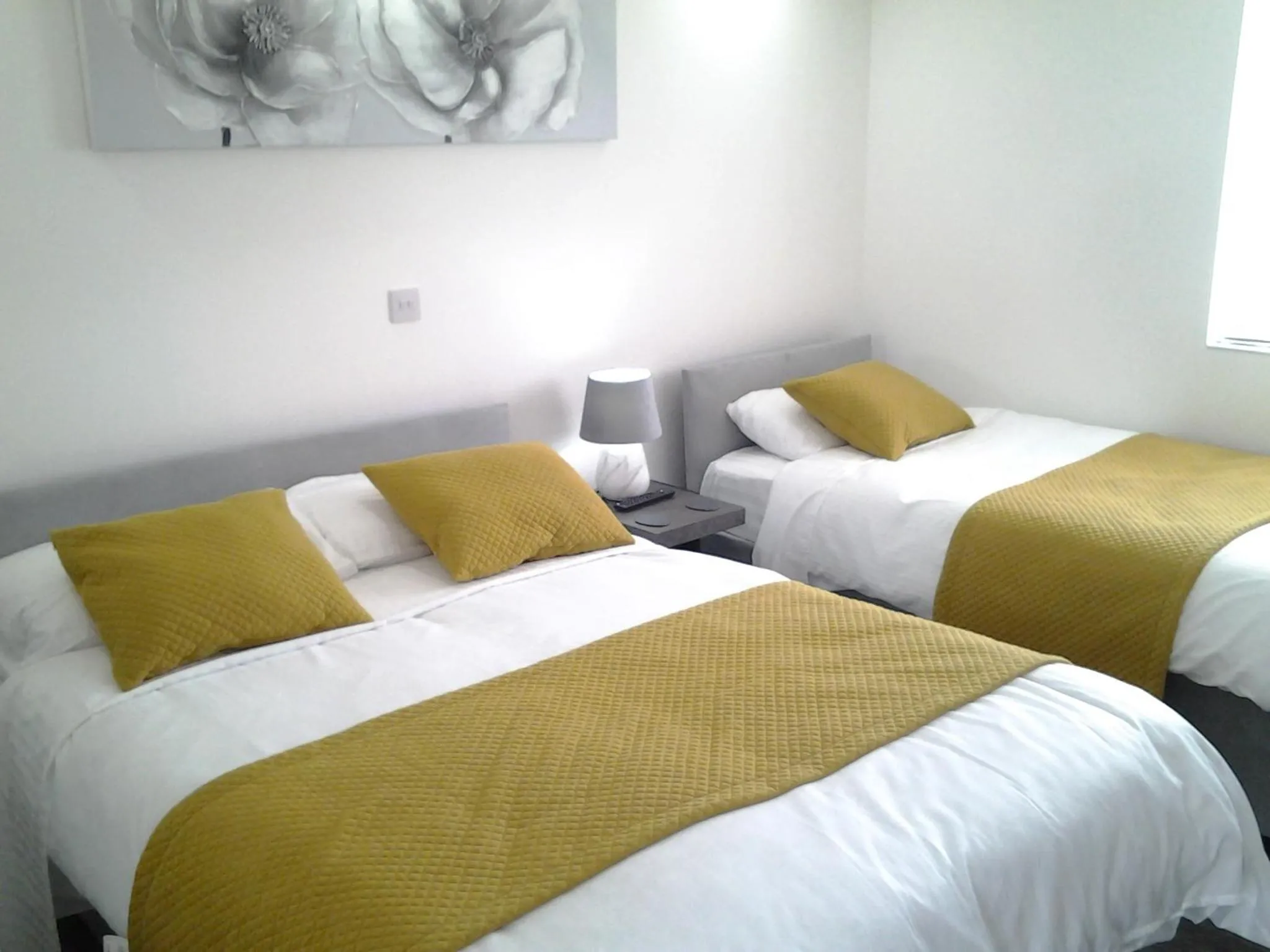 Lady Charlotte Guest rooms triple rooms