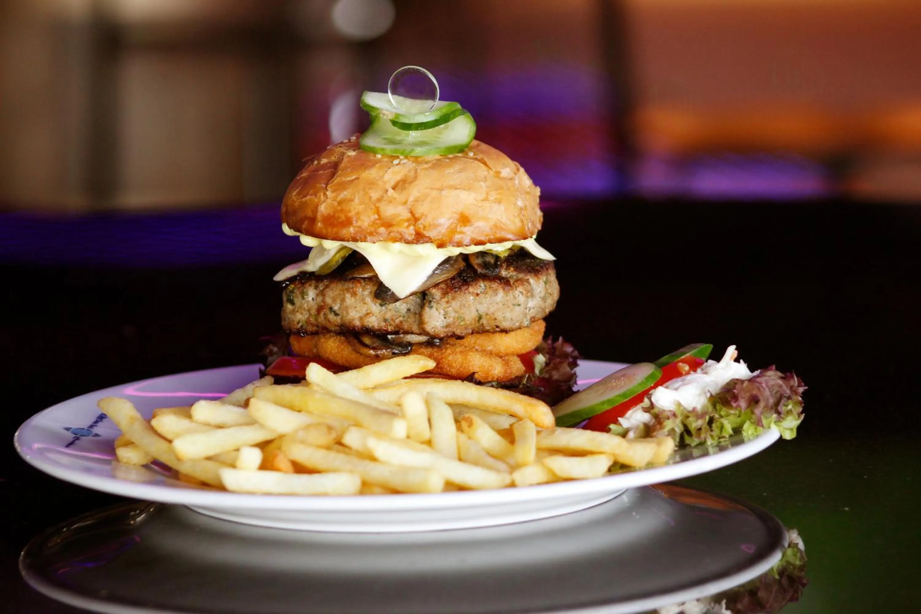 Restaurant/places to eat in Al Diar Dana Hotel