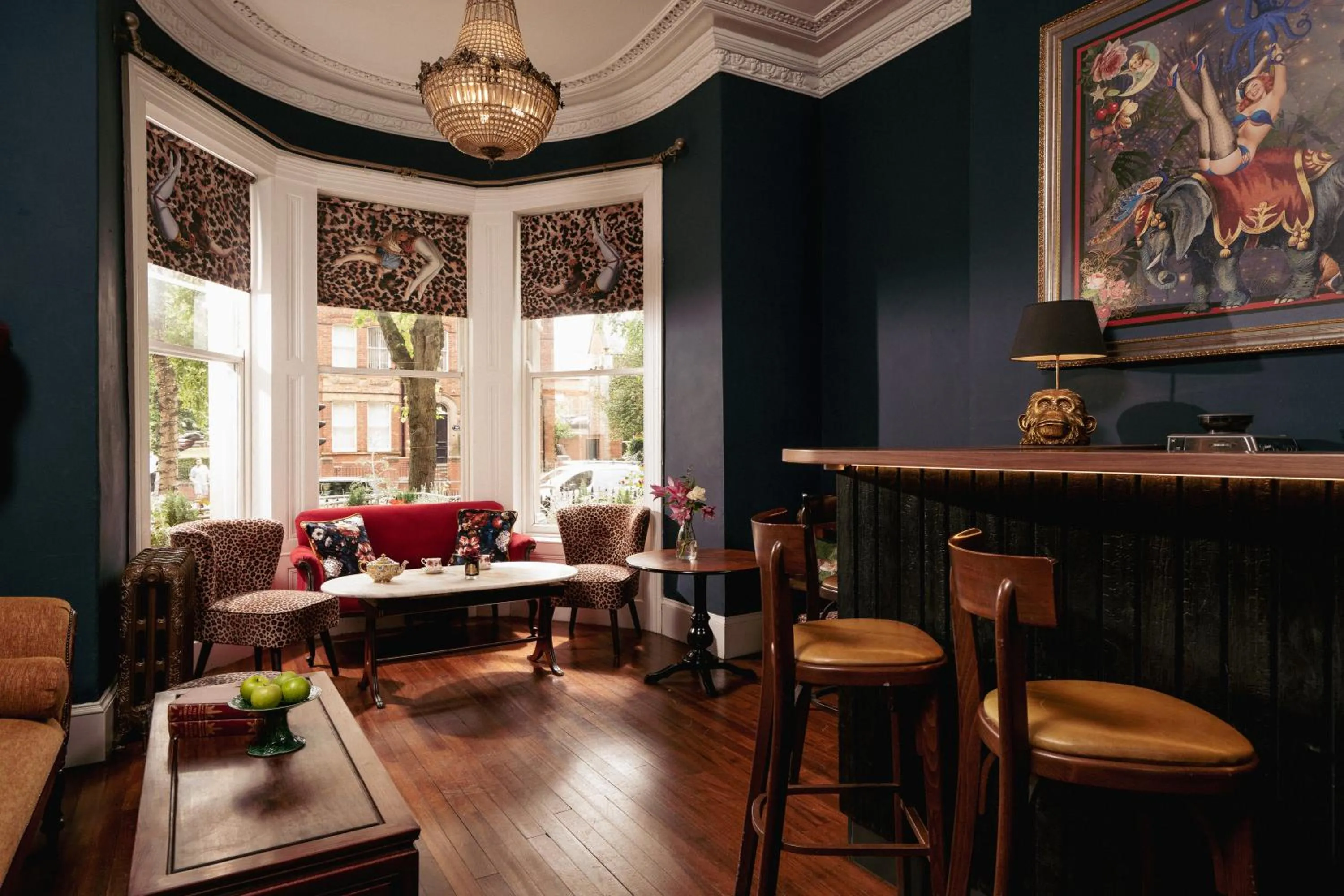 Lounge or bar in The Harrison Chambers of Distinction