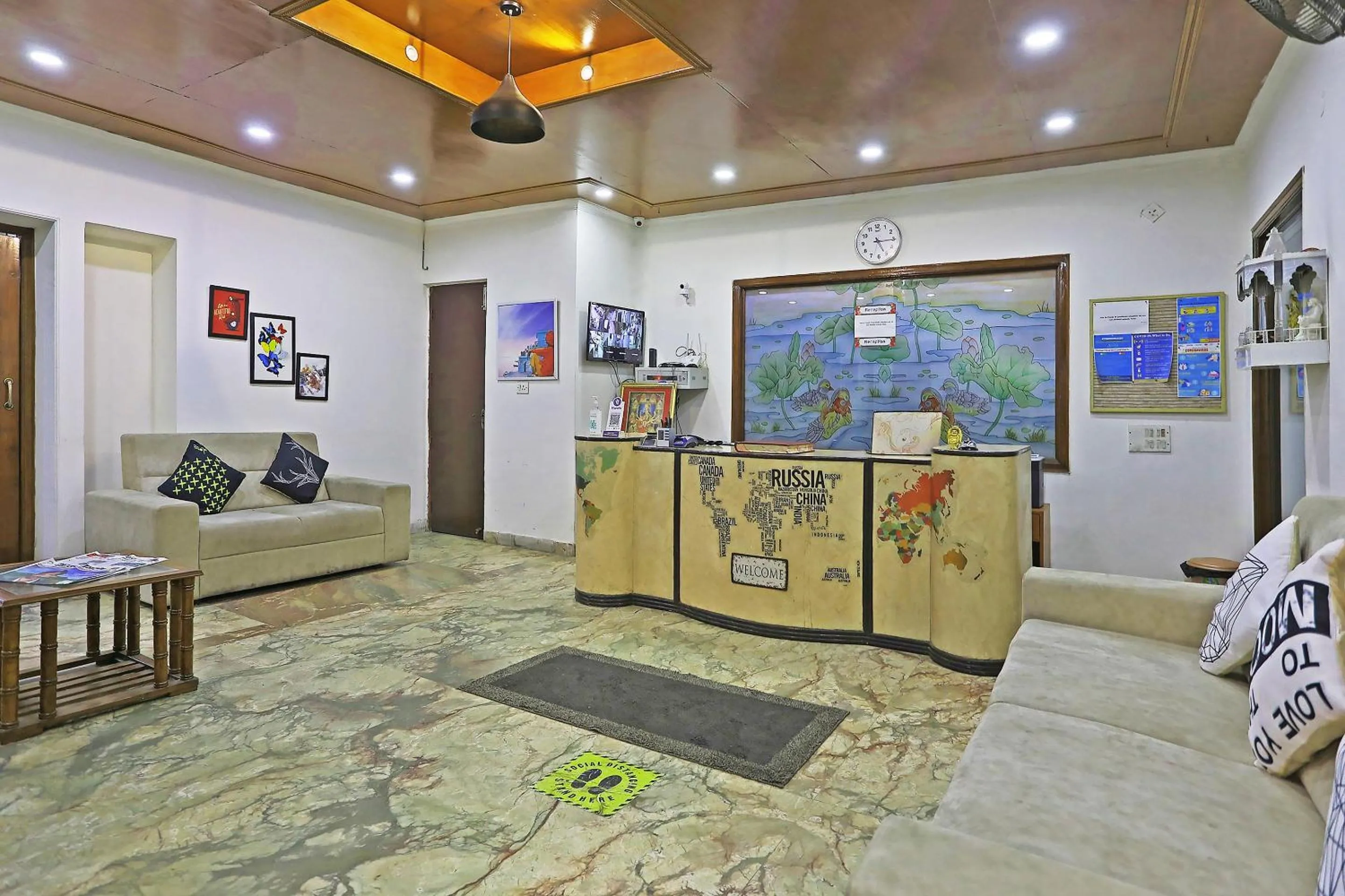 Lobby or reception in Capital O Perfect Inn