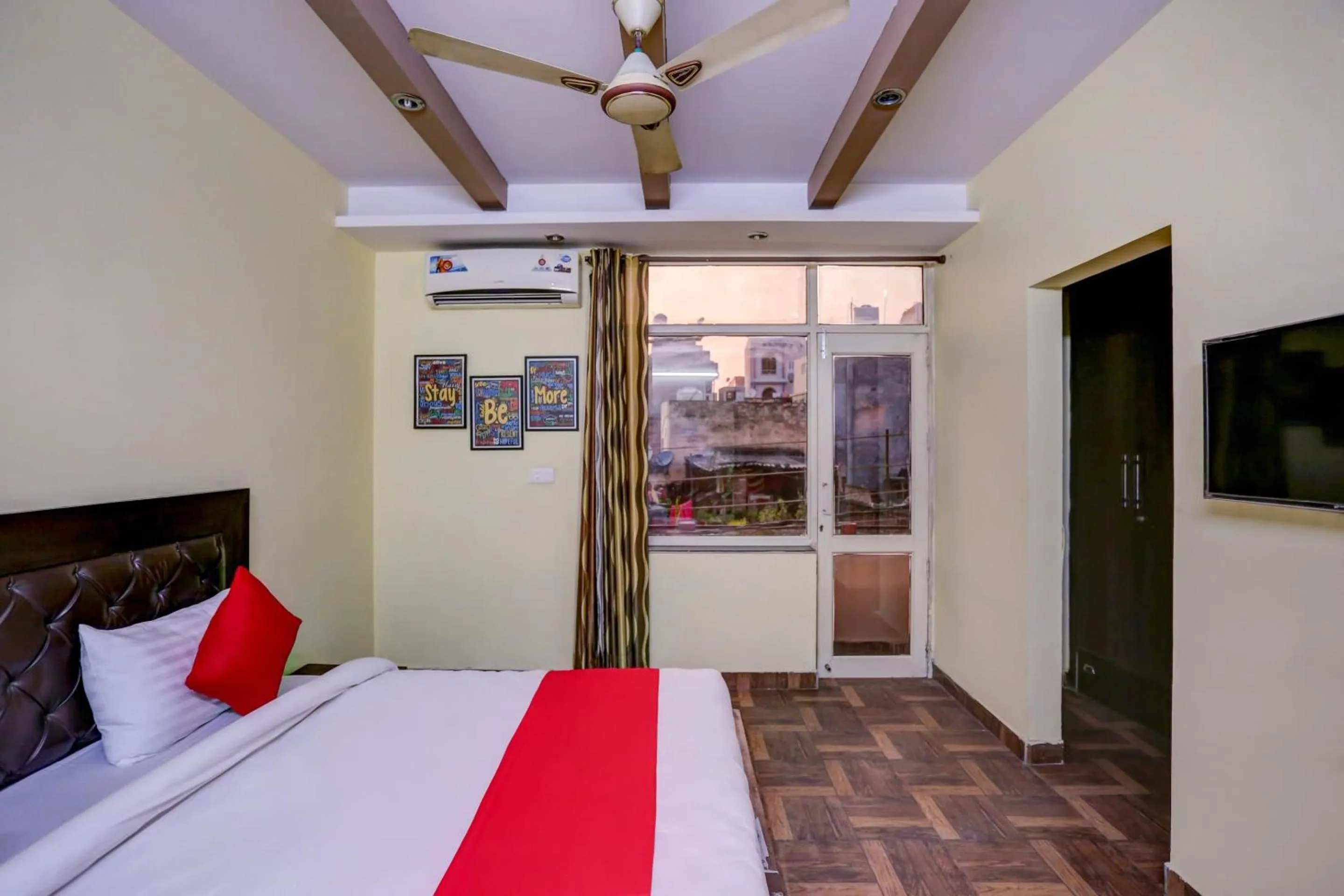 Bedroom in Hotel O Ashish Residency