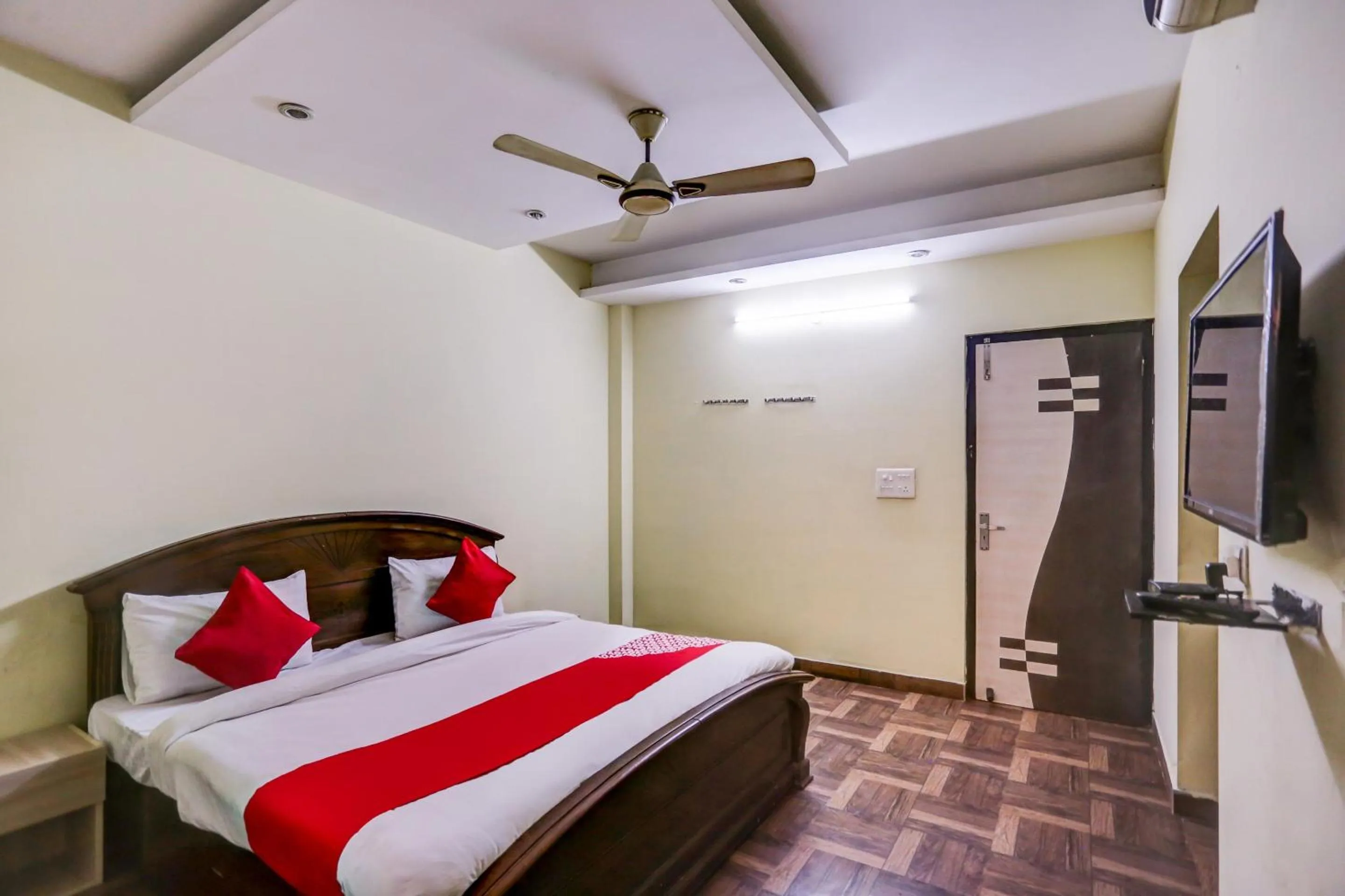 Bedroom, Bed in Hotel O Ashish Residency