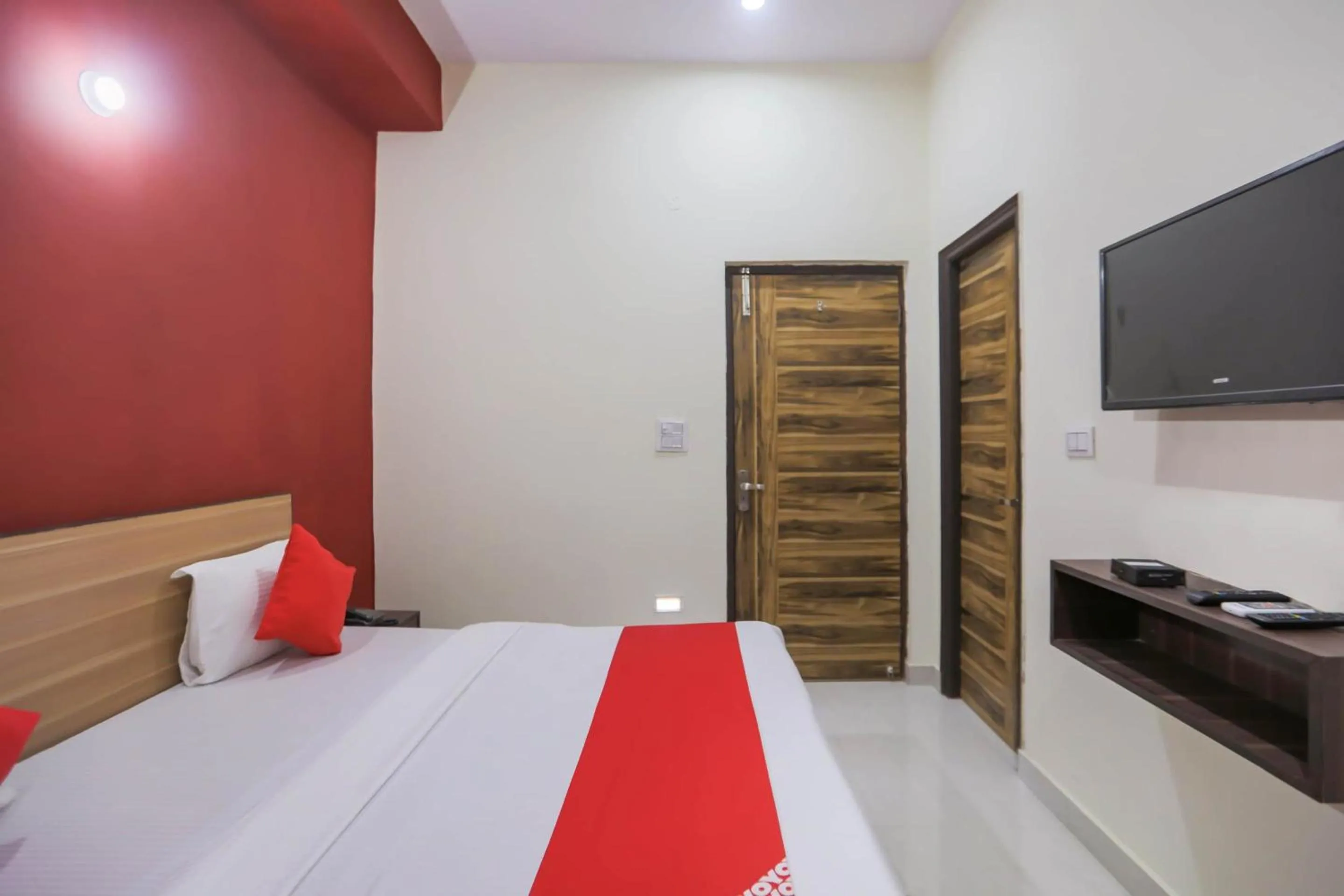 Bedroom, Bed in Hotel O Sewa Residency
