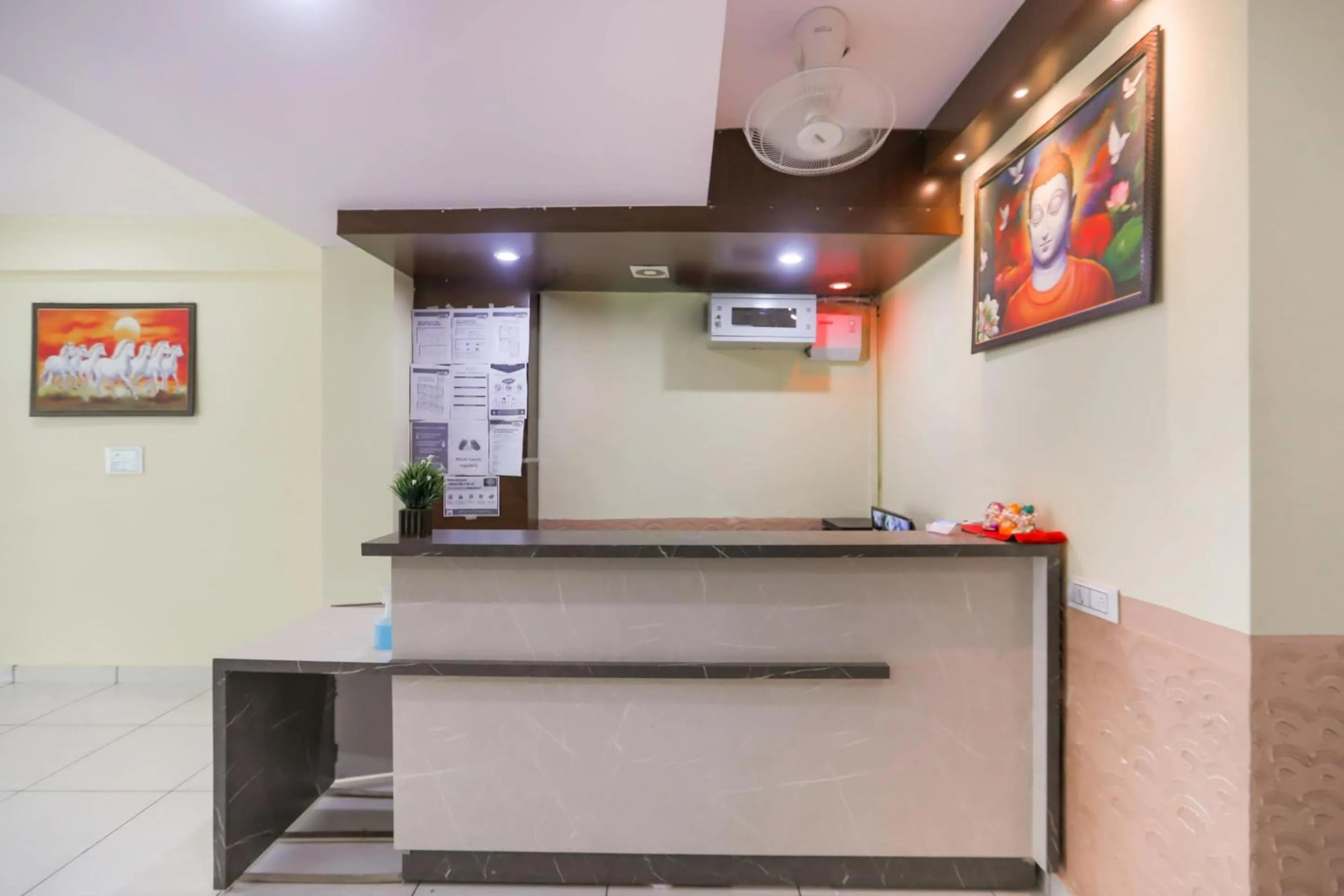 Lobby or reception in Hotel O Sewa Residency