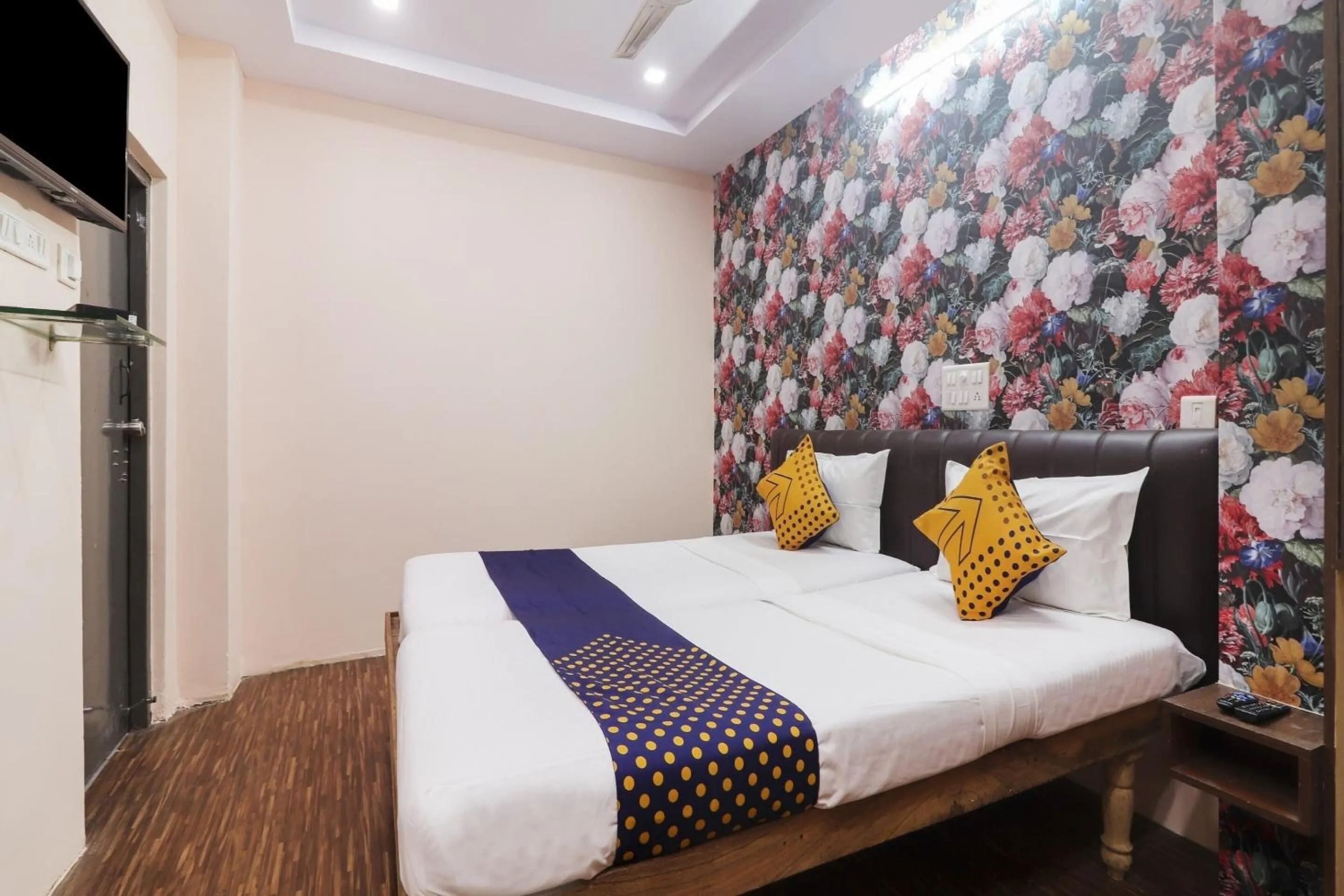 Bedroom, Bed in Hotel O 74966 Shree Amardeep Hotel