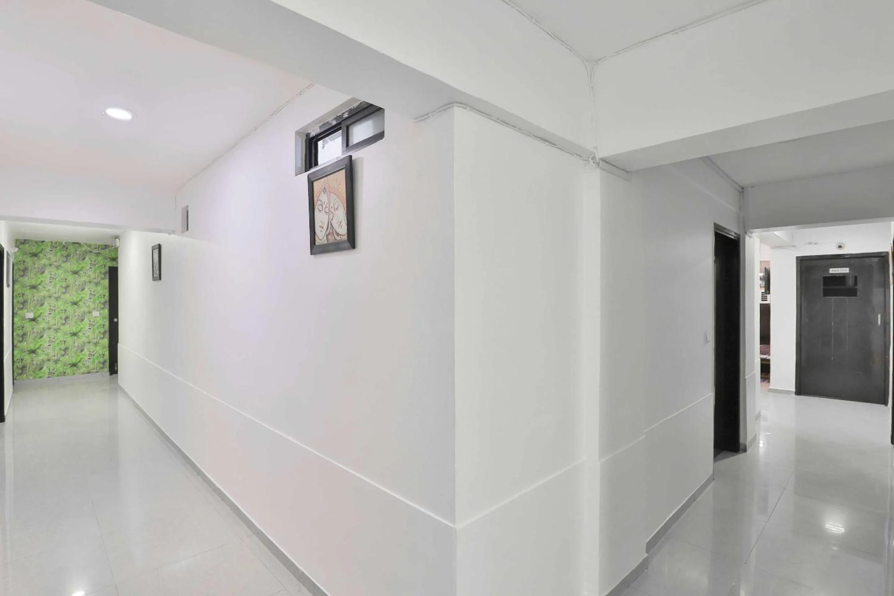 Lobby or reception in Hotel O 74966 Shree Amardeep Hotel