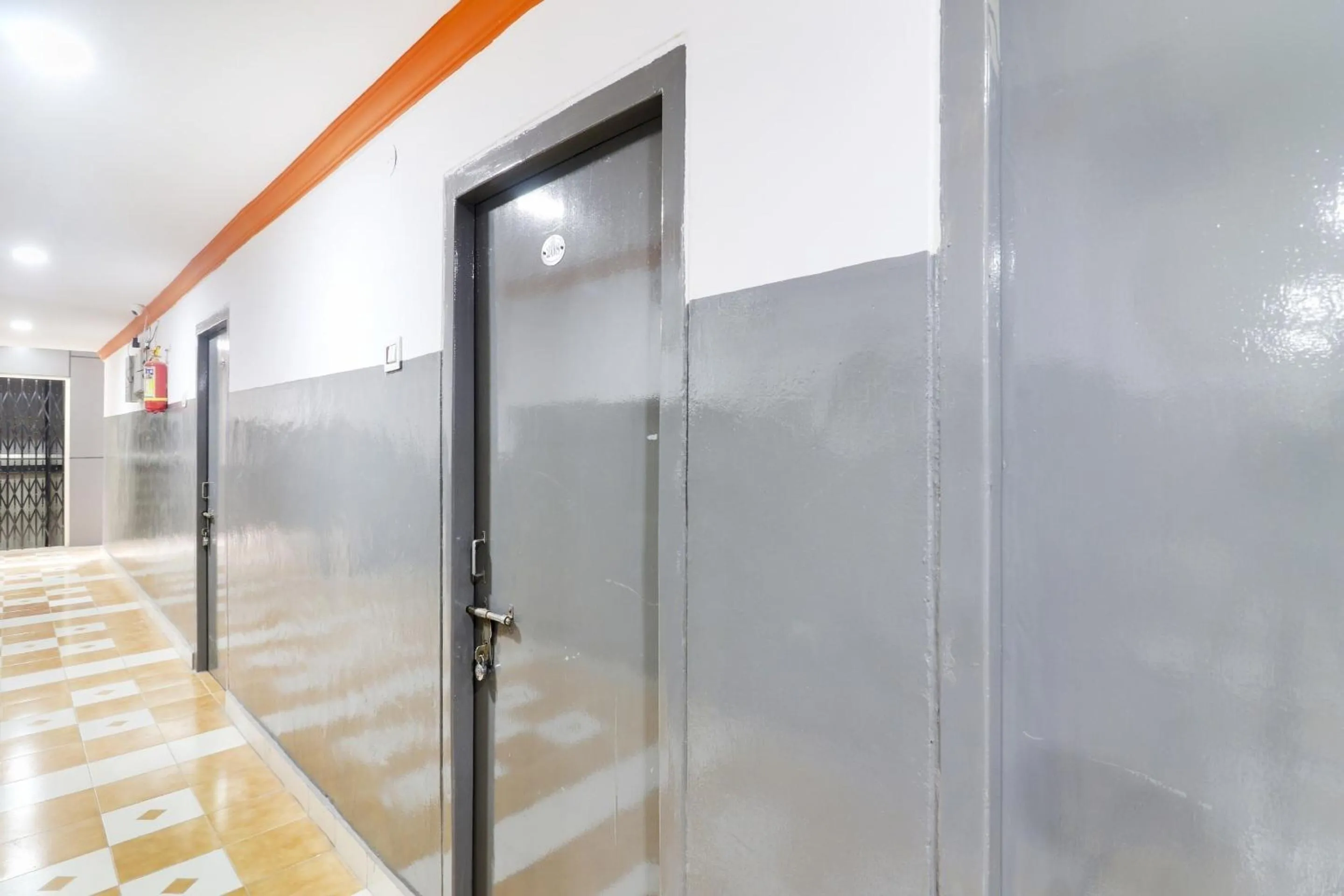 Bathroom in Hotel O 74966 Shree Amardeep Hotel