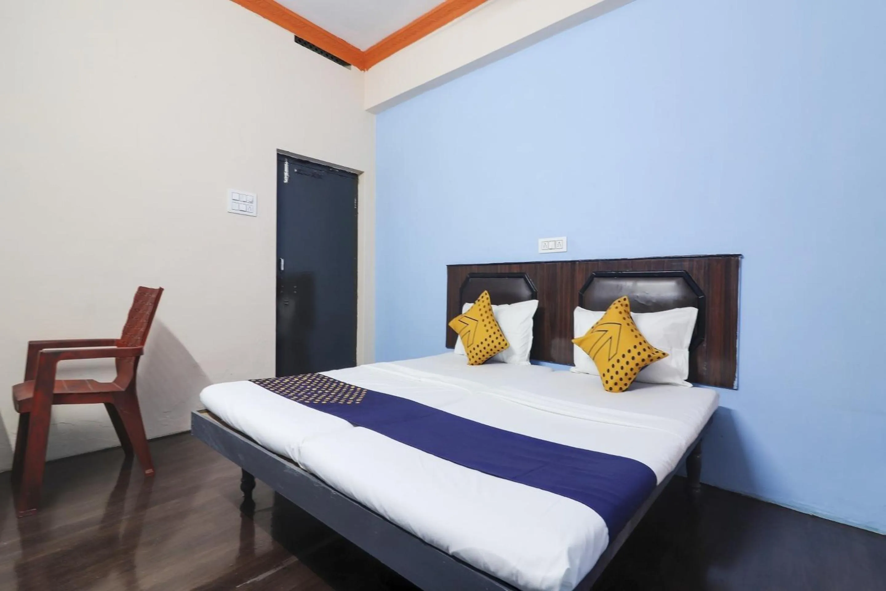 Bedroom, Bed in Hotel O 74966 Shree Amardeep Hotel