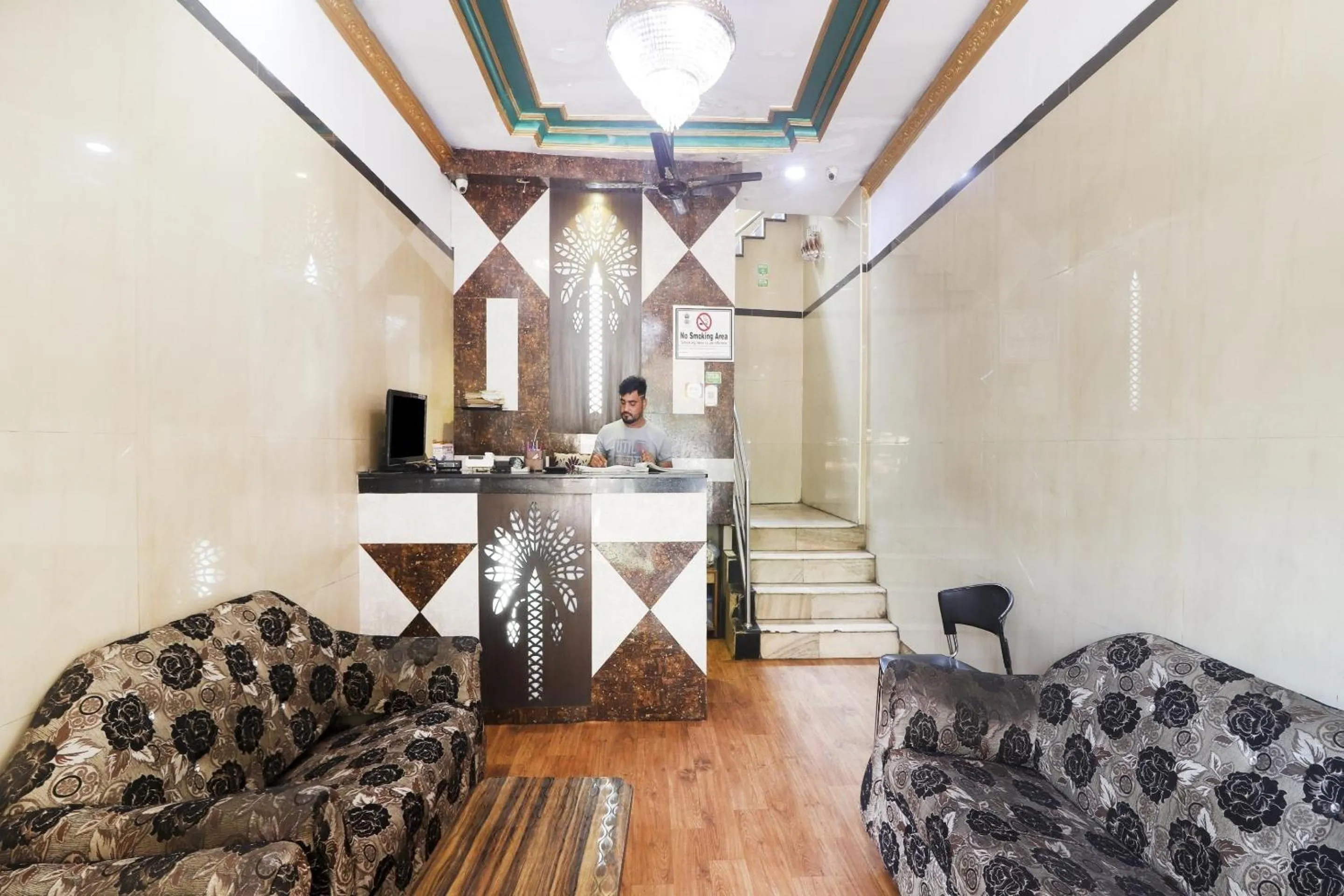 Lobby or reception in Hotel O Aadaab