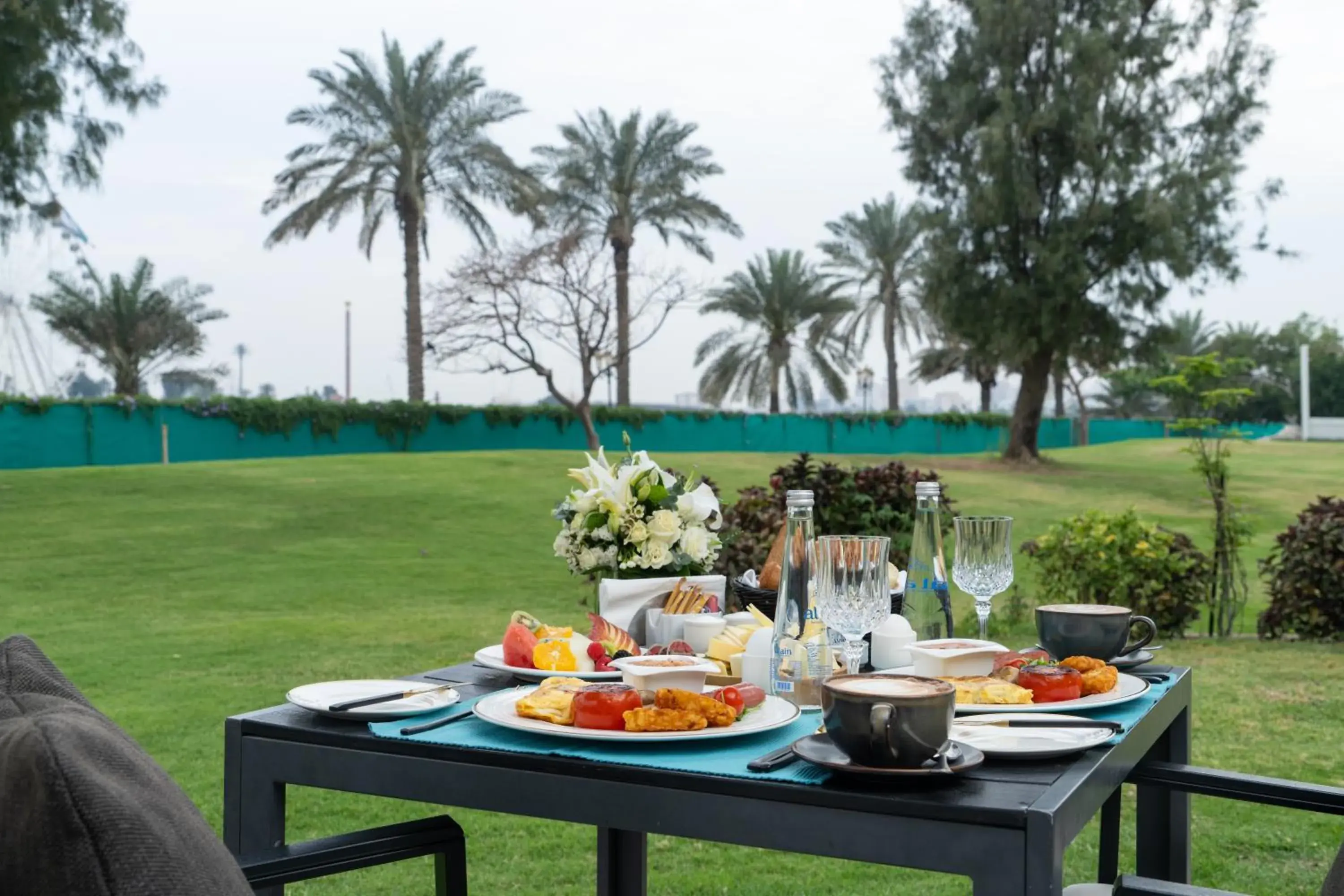 Breakfast in Marbella Resort Breakfast in Marbella Resort