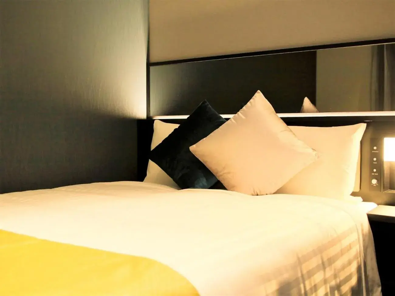 Bed in QuintessaHotel FukuokaTenjin Comic&Books Bed in QuintessaHotel FukuokaTenjin Comic&Books